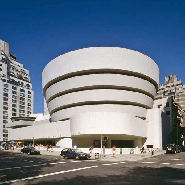 Guggenheim_Muzesi.jpg