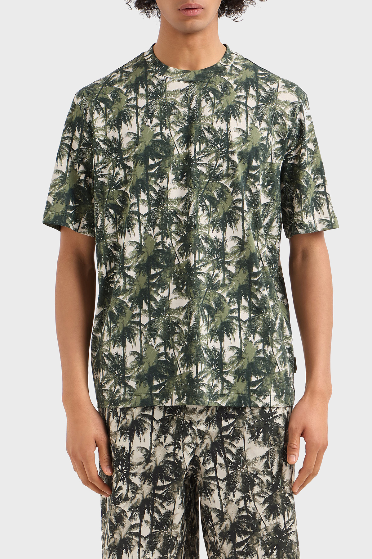 Armani Exchage % 100 Pamuk Regular Fit Bisiklet Yaka Desenli Erkek T Shirt XM001245 AF10356 F0039 BEYAZ