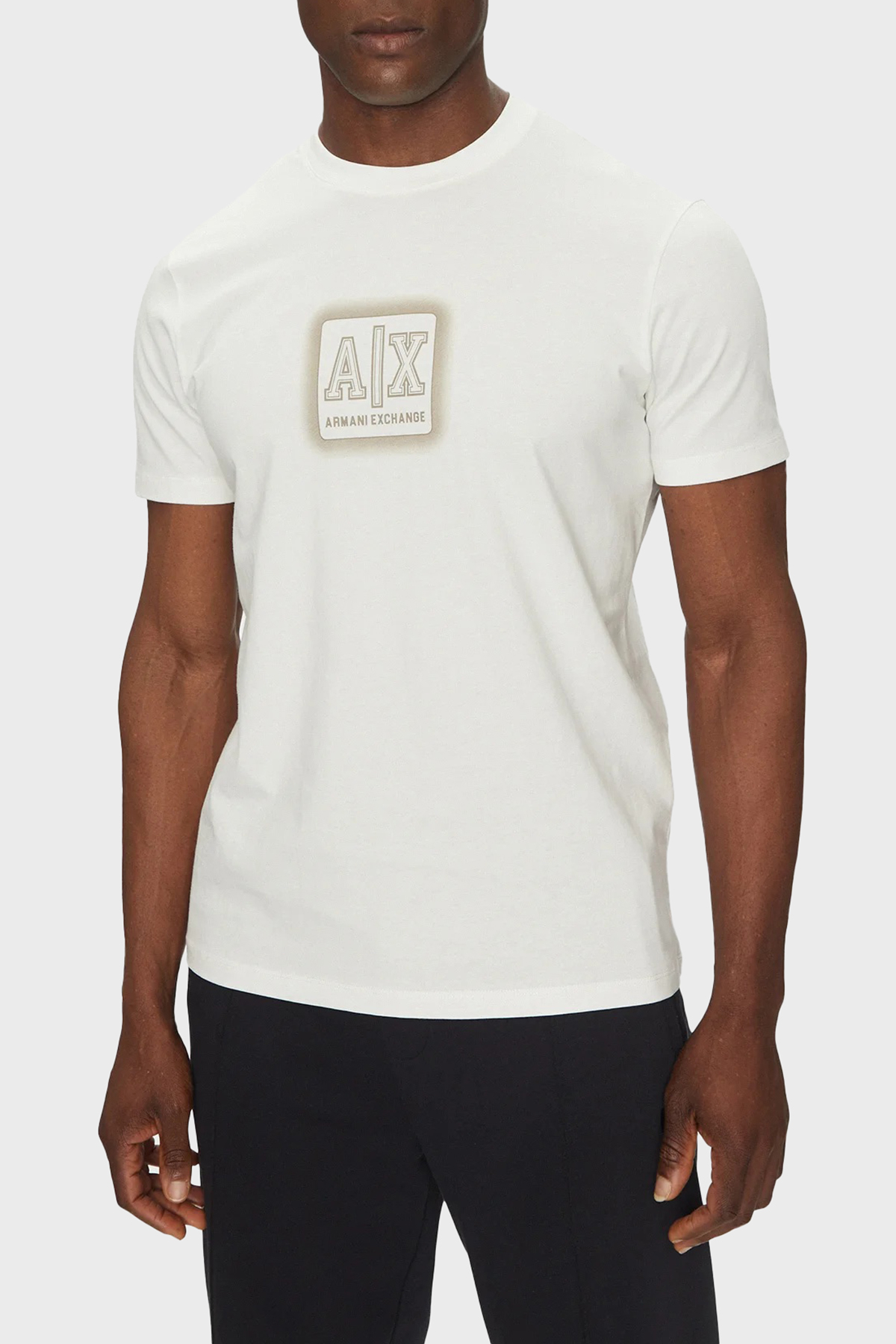 Armani Exchage Kabartmalı Logo Baskılı Pamuklu Regular Fit Bisiklet Yaka Erkek T Shirt XM000545 AF10361 U0009 BEYAZ