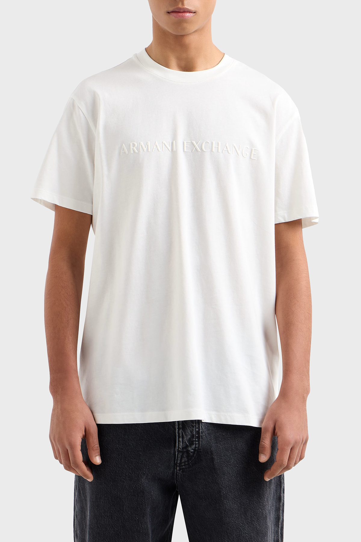 Armani Exchage Pamuklu Kabartmalı Logo Baskılı Regular Fit Bisiklet Yaka Erkek T Shirt XM000554 AF10356 U0009 BEYAZ