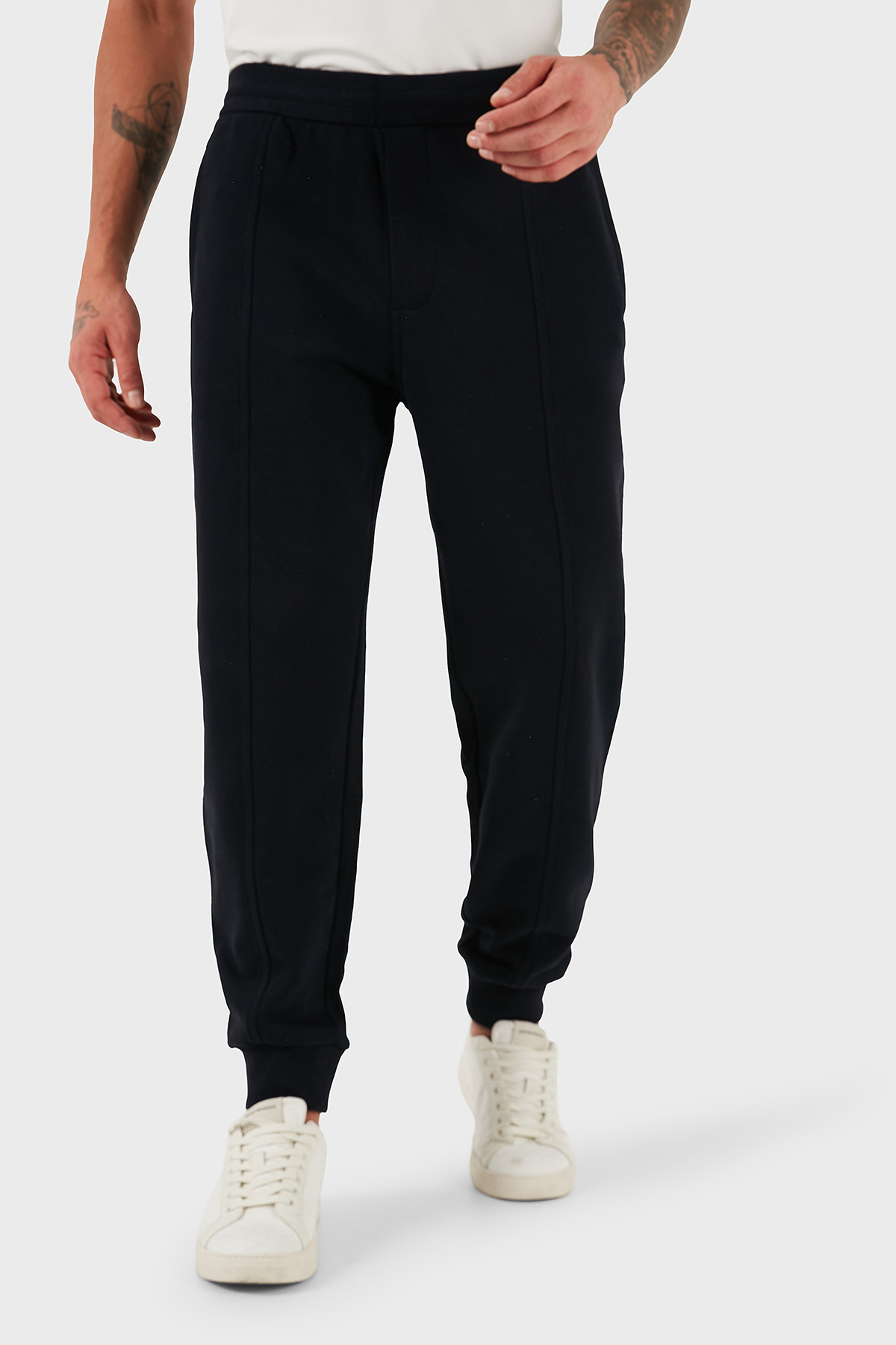 Armani Exchange Çimalı Pamuklu Relaxed Fit Lastikli Paça Jogger Erkek Pantolon XM001028 AF12656 UB101 LACİVERT