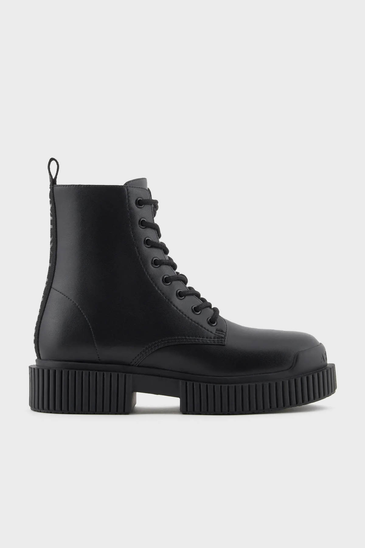 Armani Exchange Deri Logolu Kadın Bot XDN031 XV875 00002 SİYAH