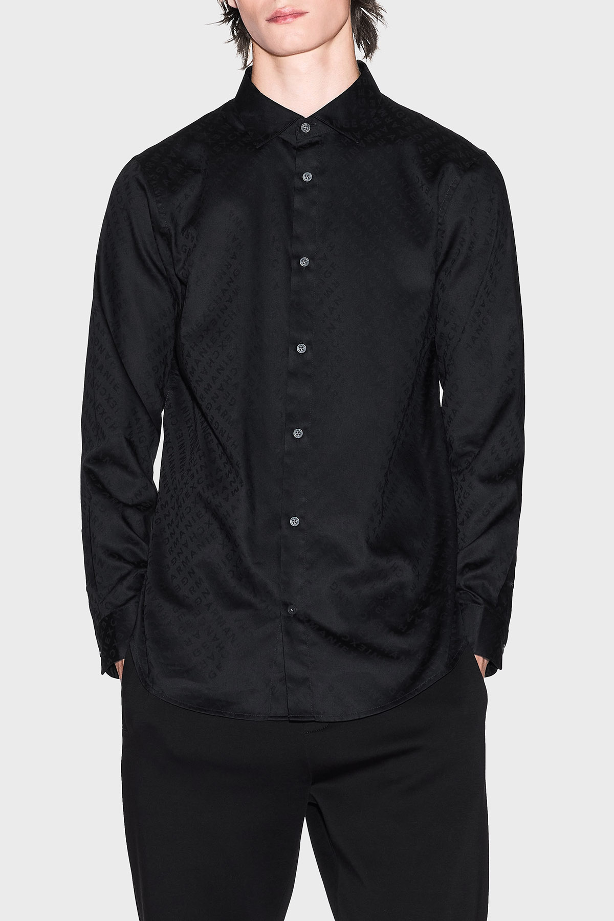 Armani Exchange Jakarlı % 100 Pamuk Regular Fit Klasik Yaka Erkek Gömlek XM001142 AF13131 FC022 SİYAH