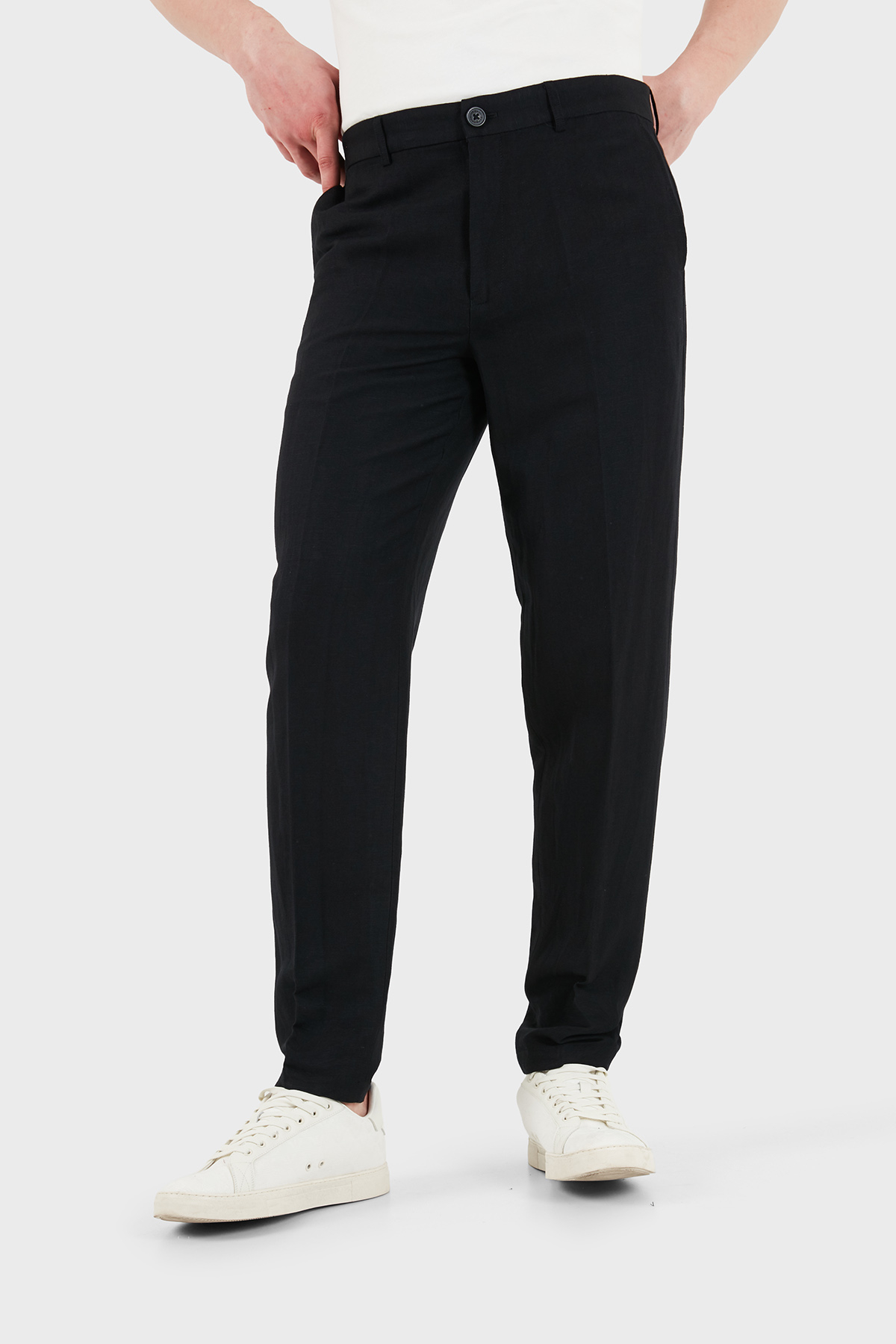 Armani Exchange Keten Karışımlı Yüksek Bel Regular Fit Erkek Pantolon 8NZP15 ZNFNZ 1200 SİYAH