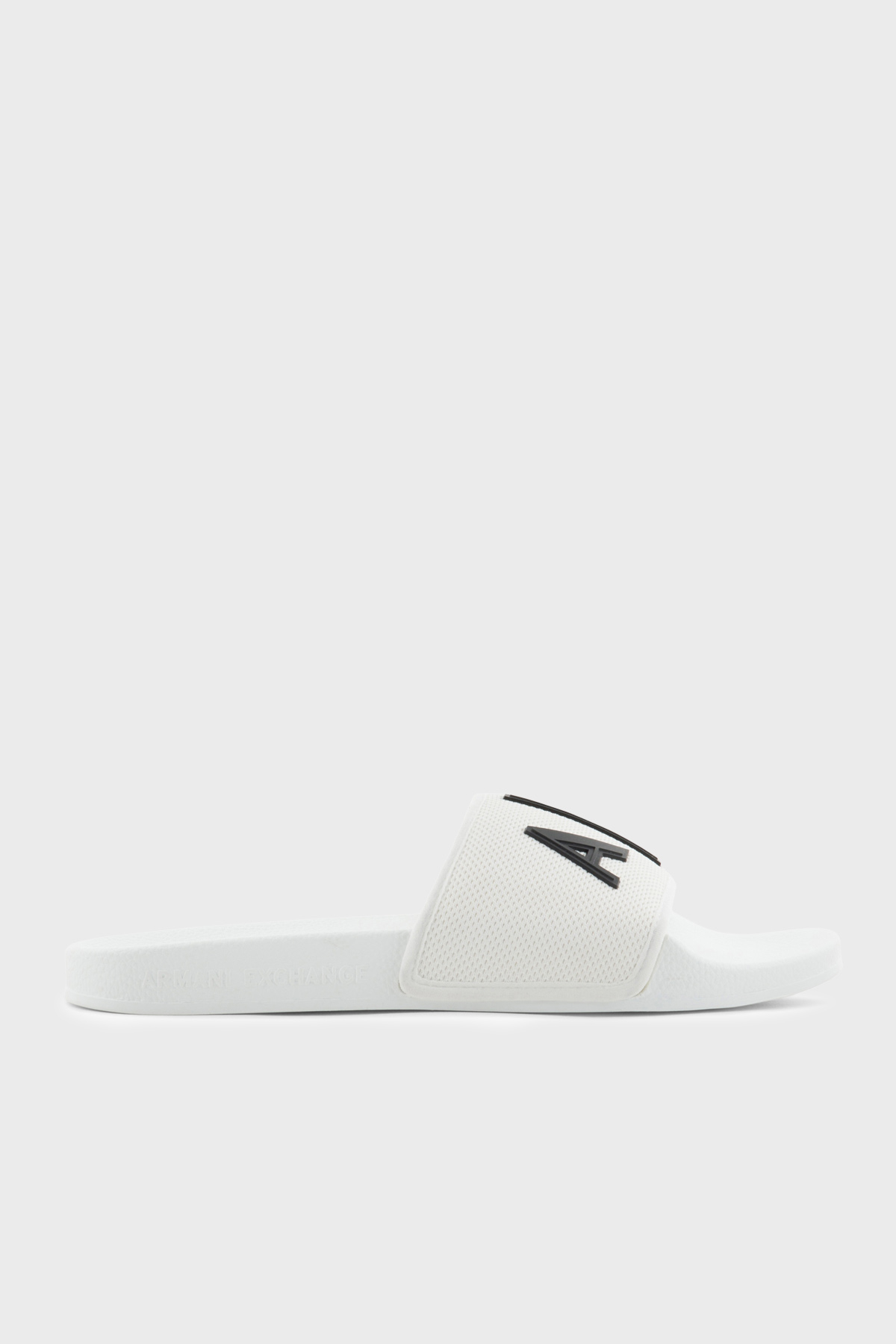 Armani Exchange Logolu Erkek Terlik XUP001 XV820 K488 BEYAZ-SİYAH