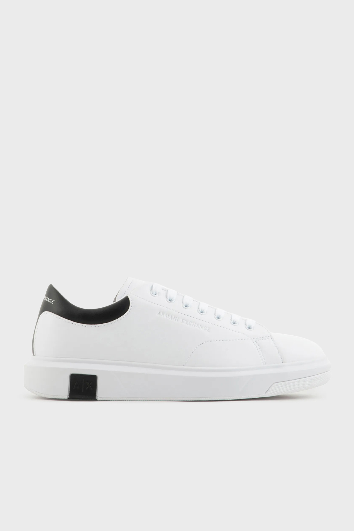 Armani Exchange Logolu Hakiki Deri Sneaker Erkek Ayakkabı XUX123 XV534 K488 BEYAZ-SİYAH