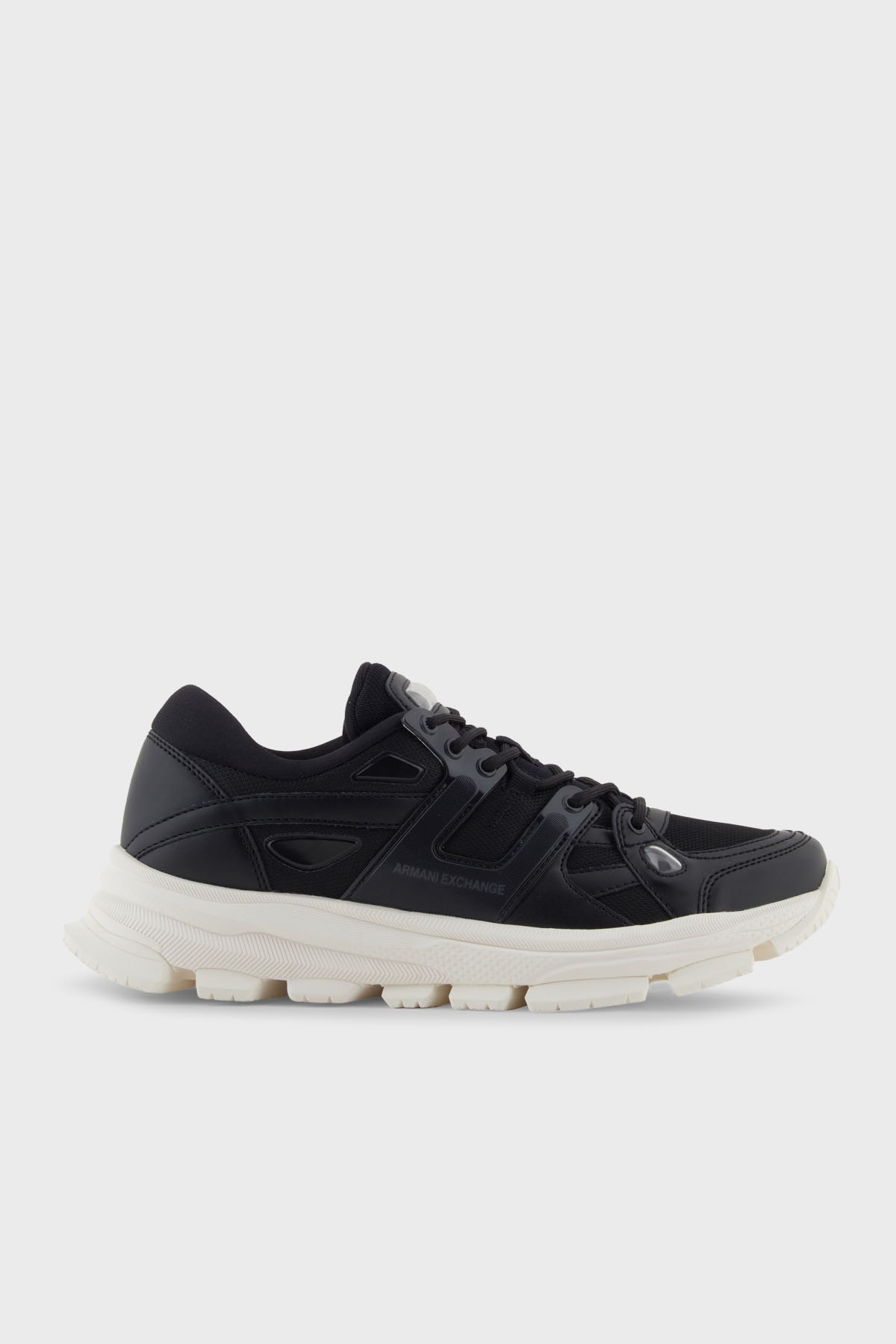 Armani Exchange Logolu Kalın Taban Sneaker Erkek Ayakkabı XM001678 AF19226 UC001 SİYAH