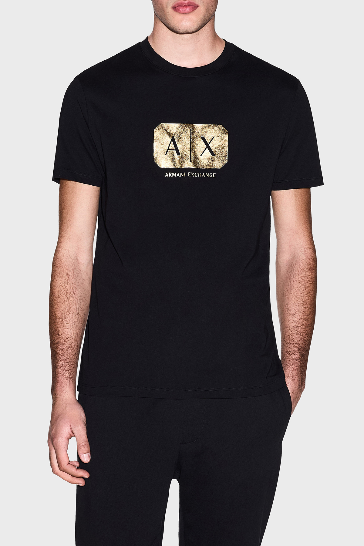 Armani Exchange Logolu Pamuklu Regular Fit Bisiklet Yaka Erkek T Shirt XM002826 AF12308 UC001 SİYAH
