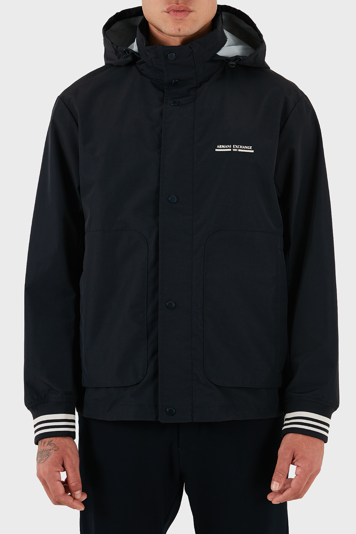 Armani Exchange Logolu Relaxed Fit Gizli Kapüşonlu Erkek Mont XM000932 AF15605 UB101 LACİVERT