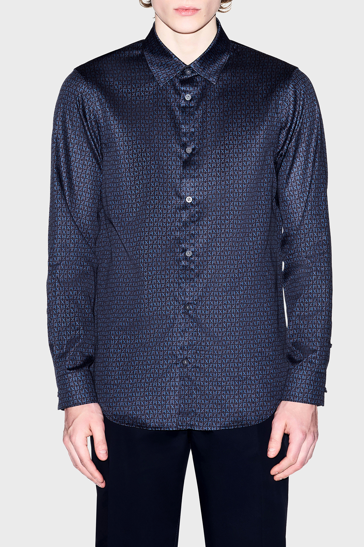 Armani Exchange Pamuklu Harf Logolu Regular Fit Erkek Gömlek XM001942 AF19194 FB436 LACİVERT
