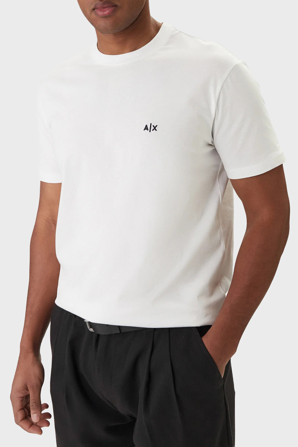 Armani Exchange Pamuklu Regular Fit Logolu Bisiklet Yaka Erkek T Shirt XM001568 AF10358 U0009 BEYAZ