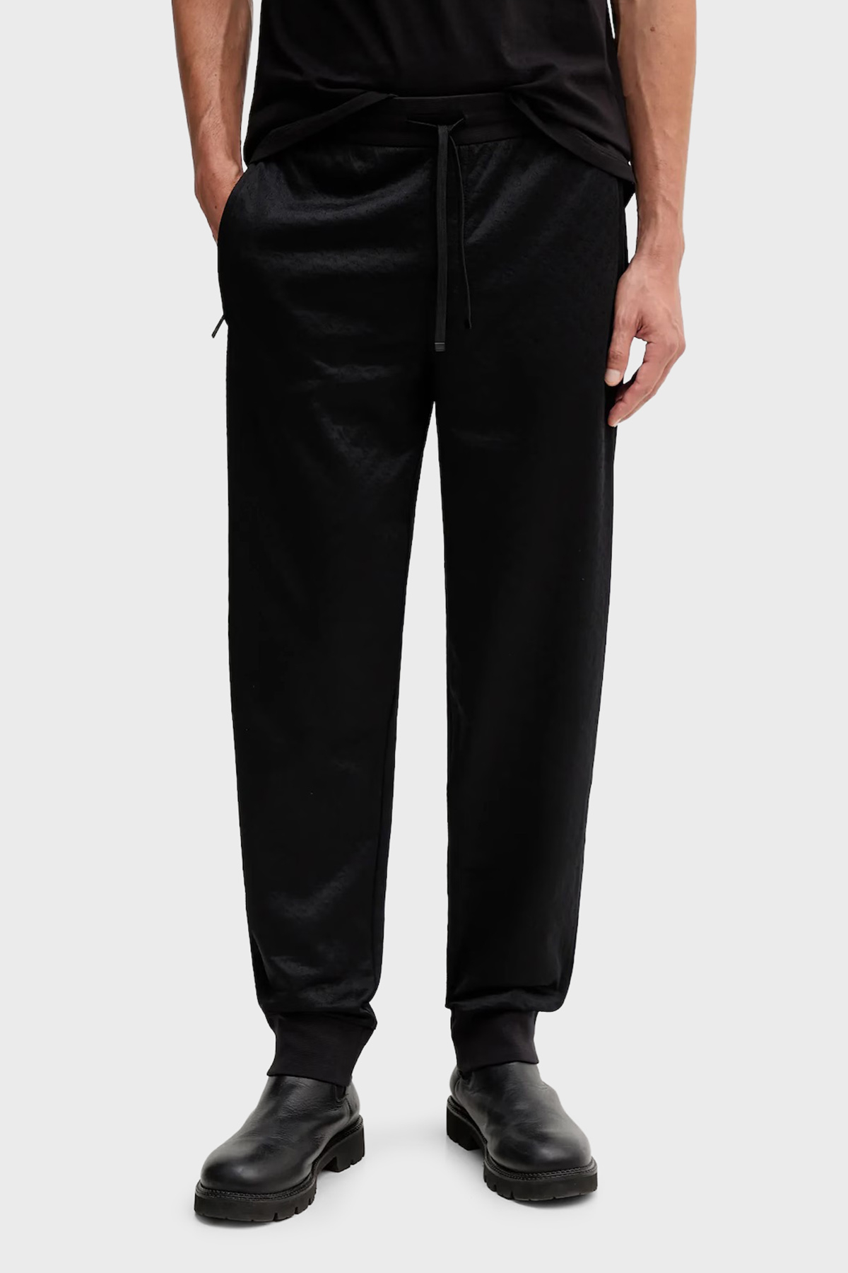 Armani Exchange Pamuklu Relaxed Fit Normal Bel Lastikli Paça Erkek Pantolon XM001356 AF16259 FC022 SİYAH