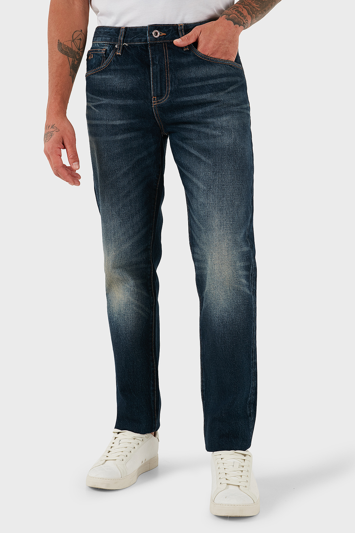 Armani Exchange Pamuklu Slim Fit Normal Bel Düz Paça Esnek Jeans Erkek Kot Pantolon XM000049 AF18810 MB001 MAVİ
