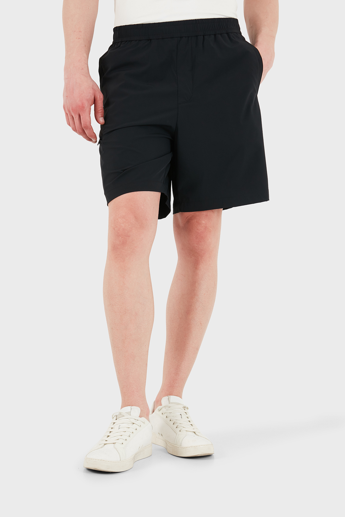 Armani Exchange Regular Fit Normal Bel Erkek Şort XM002100 AF22572 UC001 SİYAH