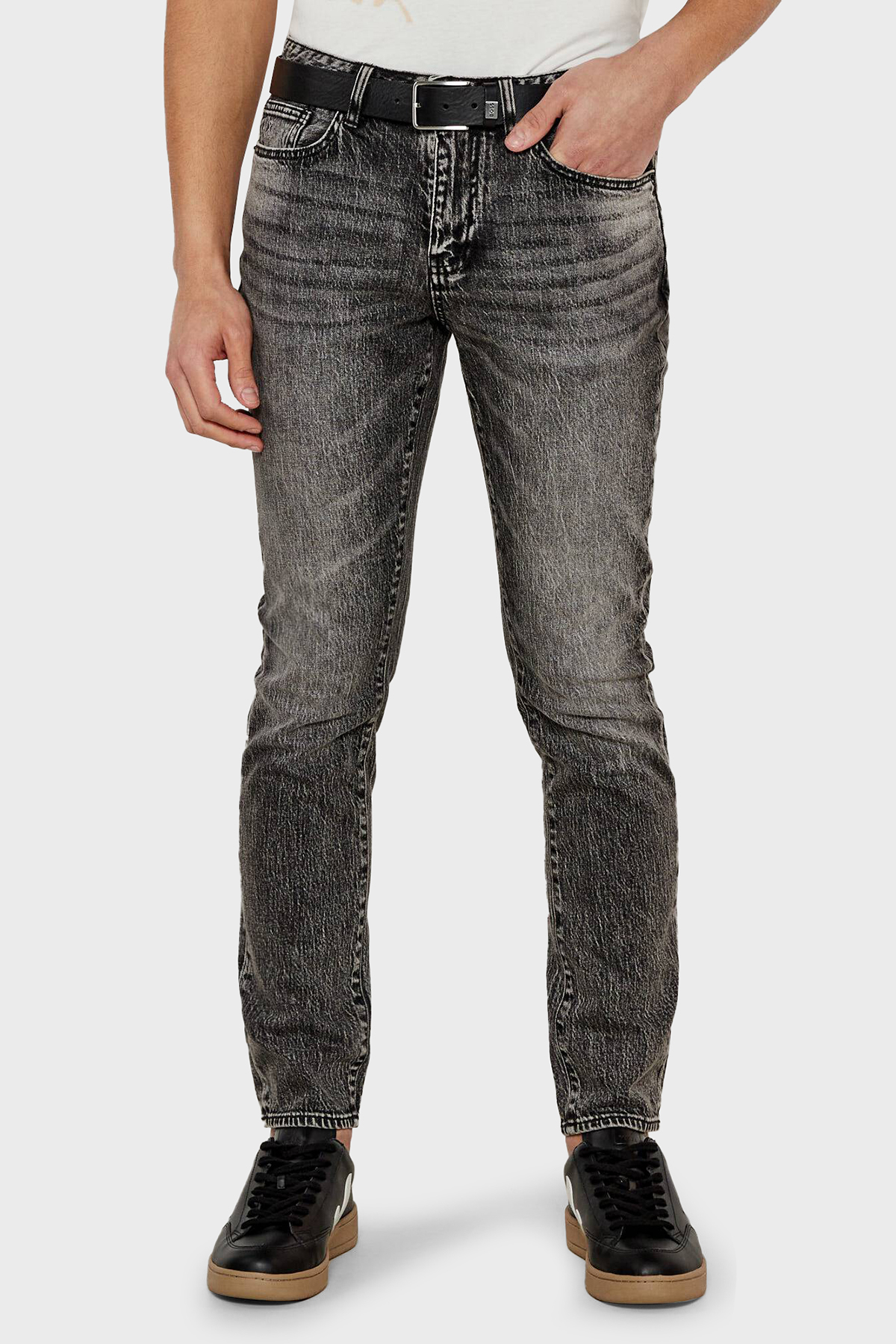 Armani Exchange Streç Pamuklu Skinny Fit Normal Bel Dar Paça  Jeans Erkek Kot Pantolon XM000070 AF13264 M8088 GRİ