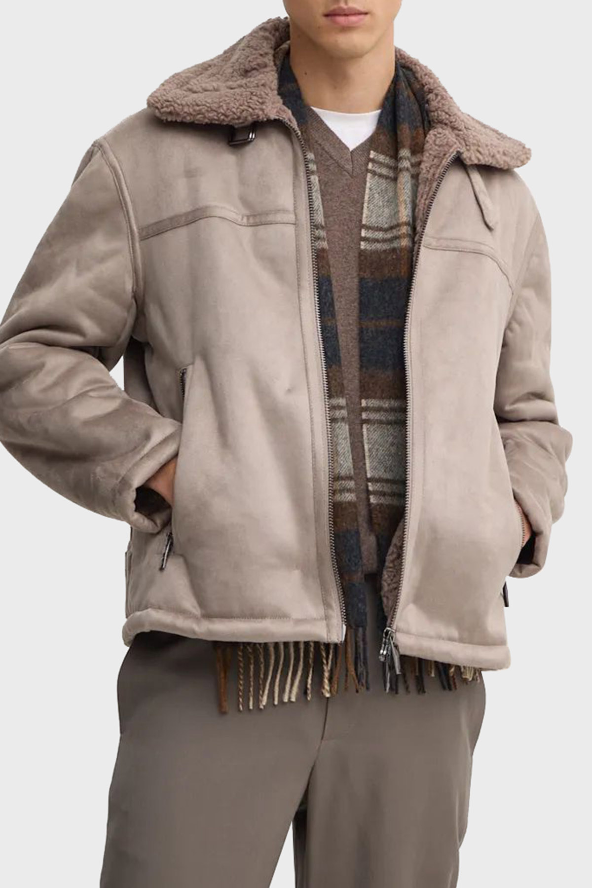 Armani Exchange Süet Logolu Regular Fit Mono Yaka Erkek Mont 6DZB03 ZE1FZ 17AC VİZON