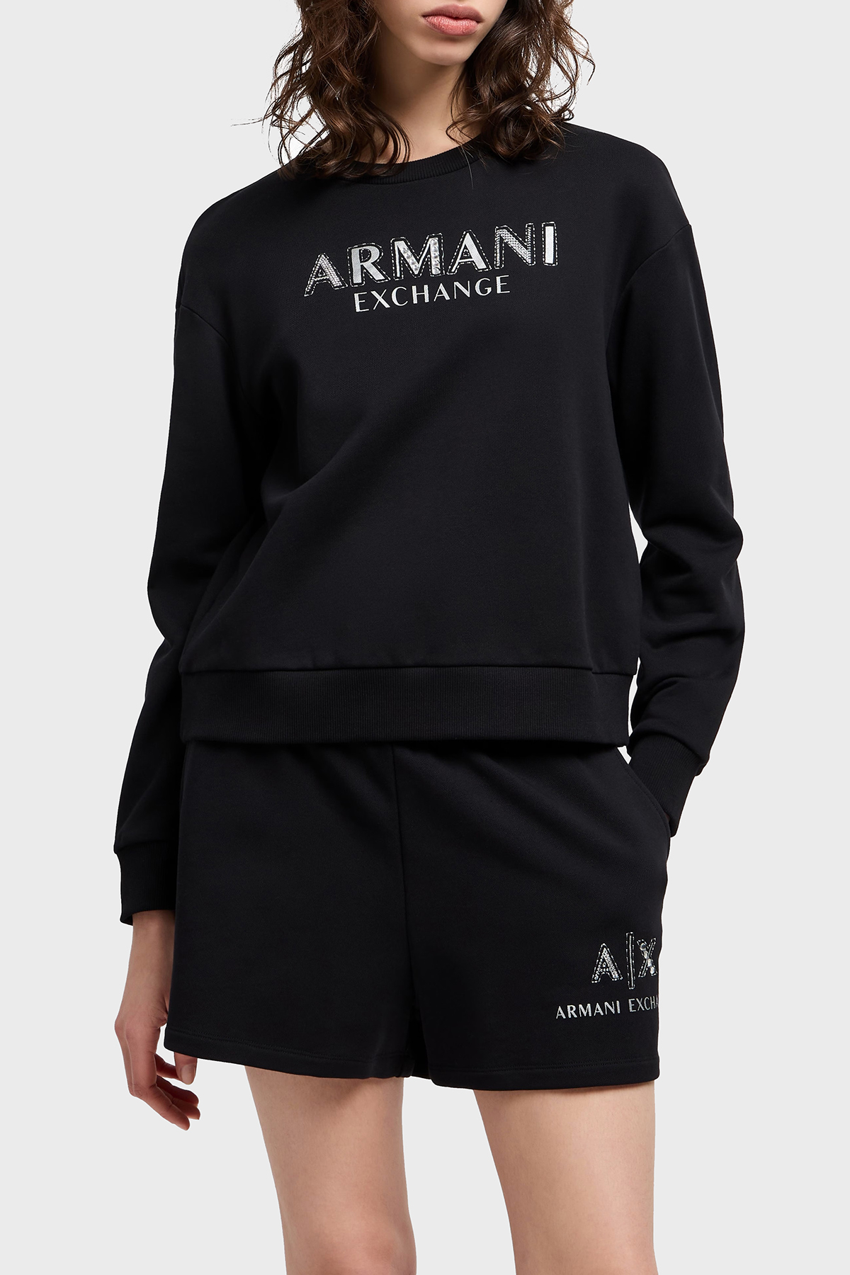 Armani Exchange Taşlı Logo % 100 Pamuk Regular Fit Kadın Sweat XW000159 AF11851 UC001 SİYAH