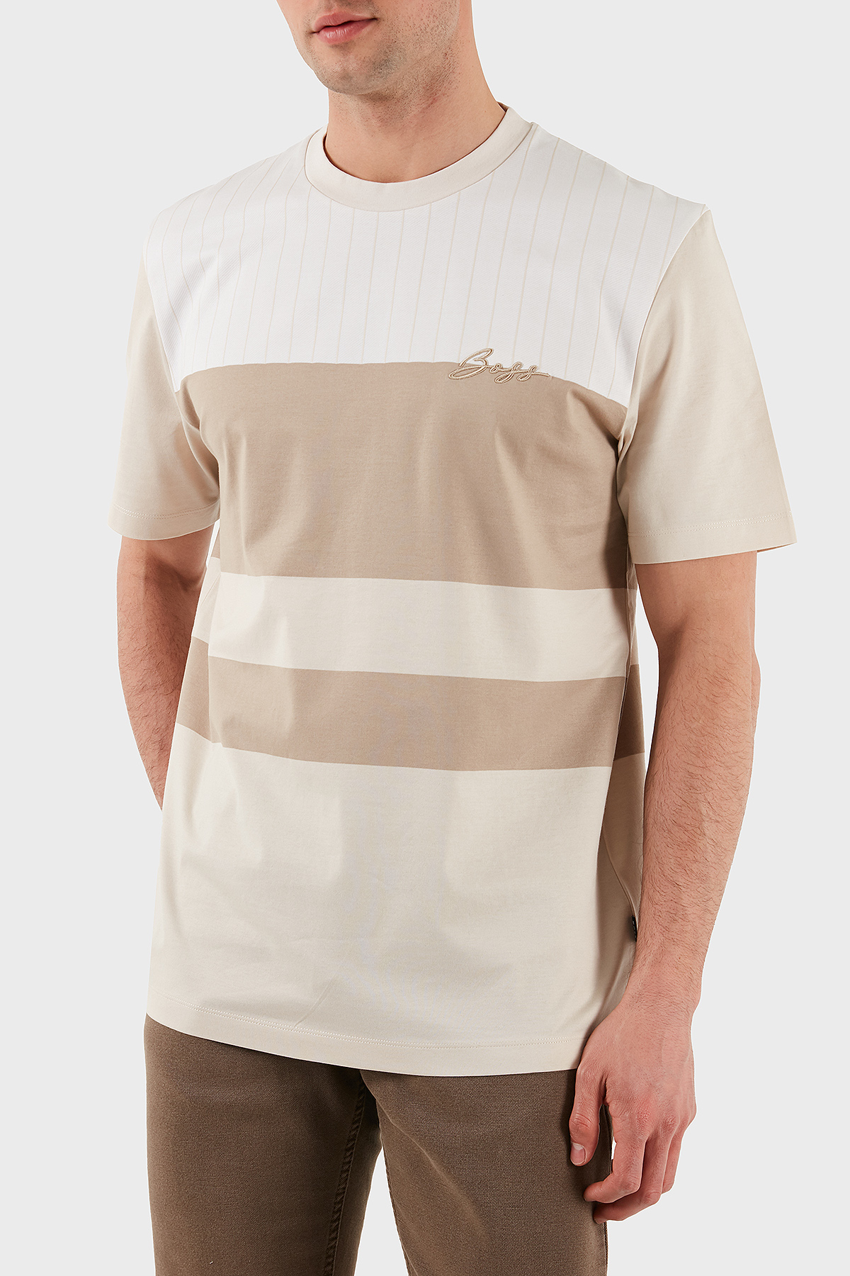 Boss % 100 Pamuk Regular Fit Bisiklet Yaka Geniş Çizgili Logolu Erkek T Shirt 50531381 275 BEJ