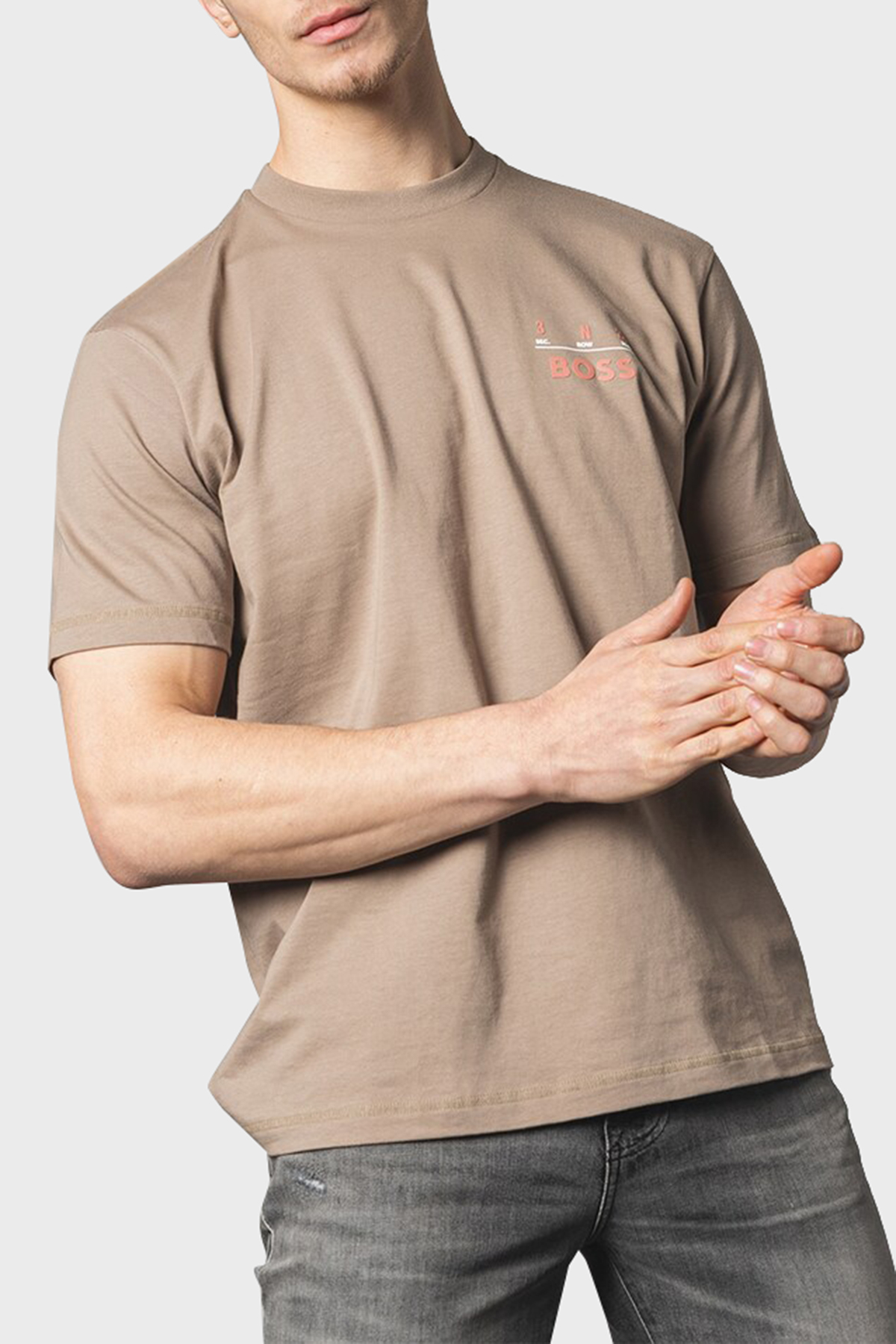 Boss % 100 Pamuk Relaxed Fit Sırt Baskılı Erkek T Shirt 50515553 246 SÜTLÜ KAHVE