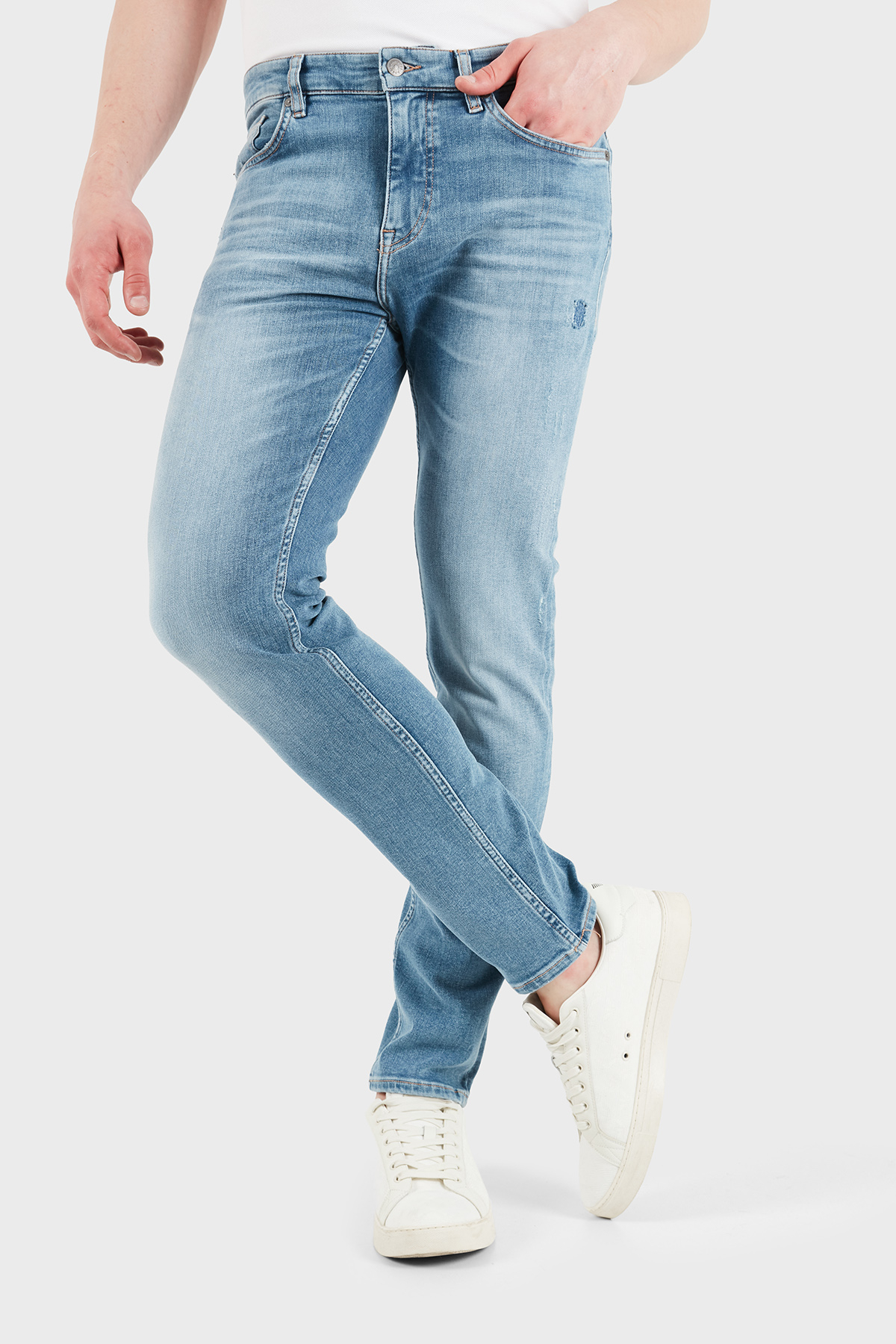 Boss Logolu Slim Fit Normal Bel Dar Paça Jeans Erkek Kot Pantolon 50556896 414 MAVİ