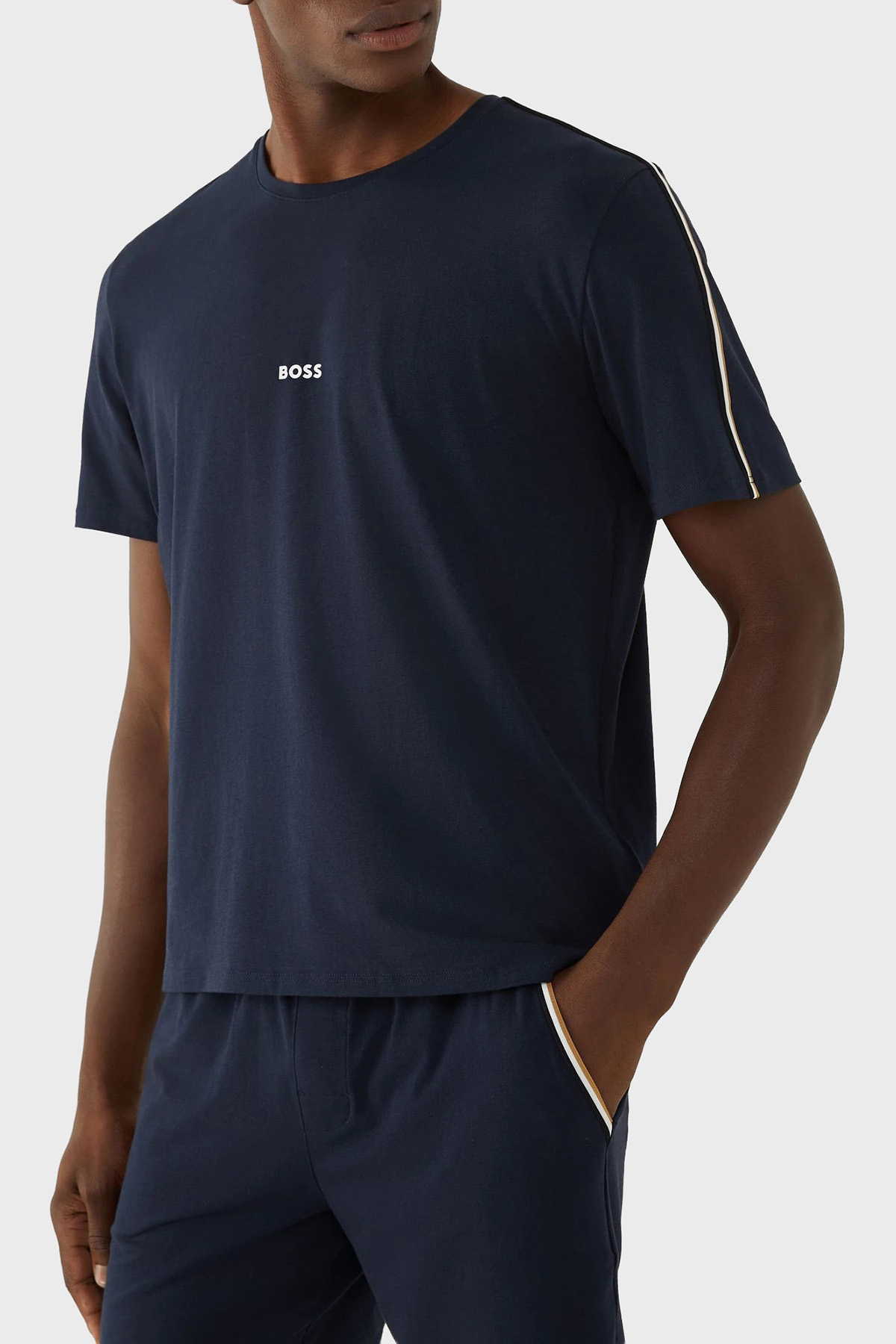 Boss Pamuklu Regular Fit Logolu Bisiklet Yaka Erkek T Shirt 50545930 403 LACİVERT