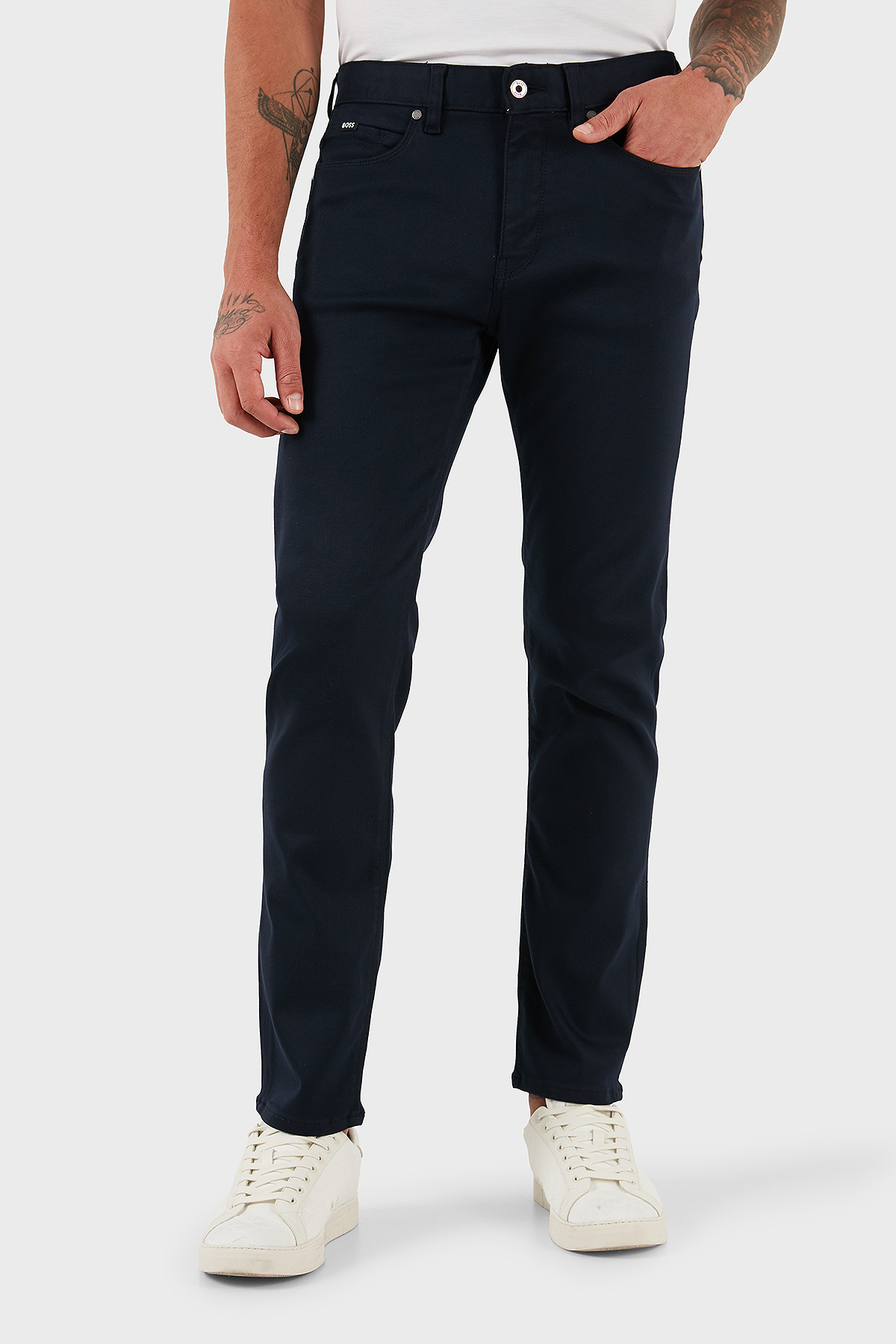Boss Slim Fit Normal Bel Düz Paça Jeans Erkek Kot Pantolon 50550942 404 LACİVERT