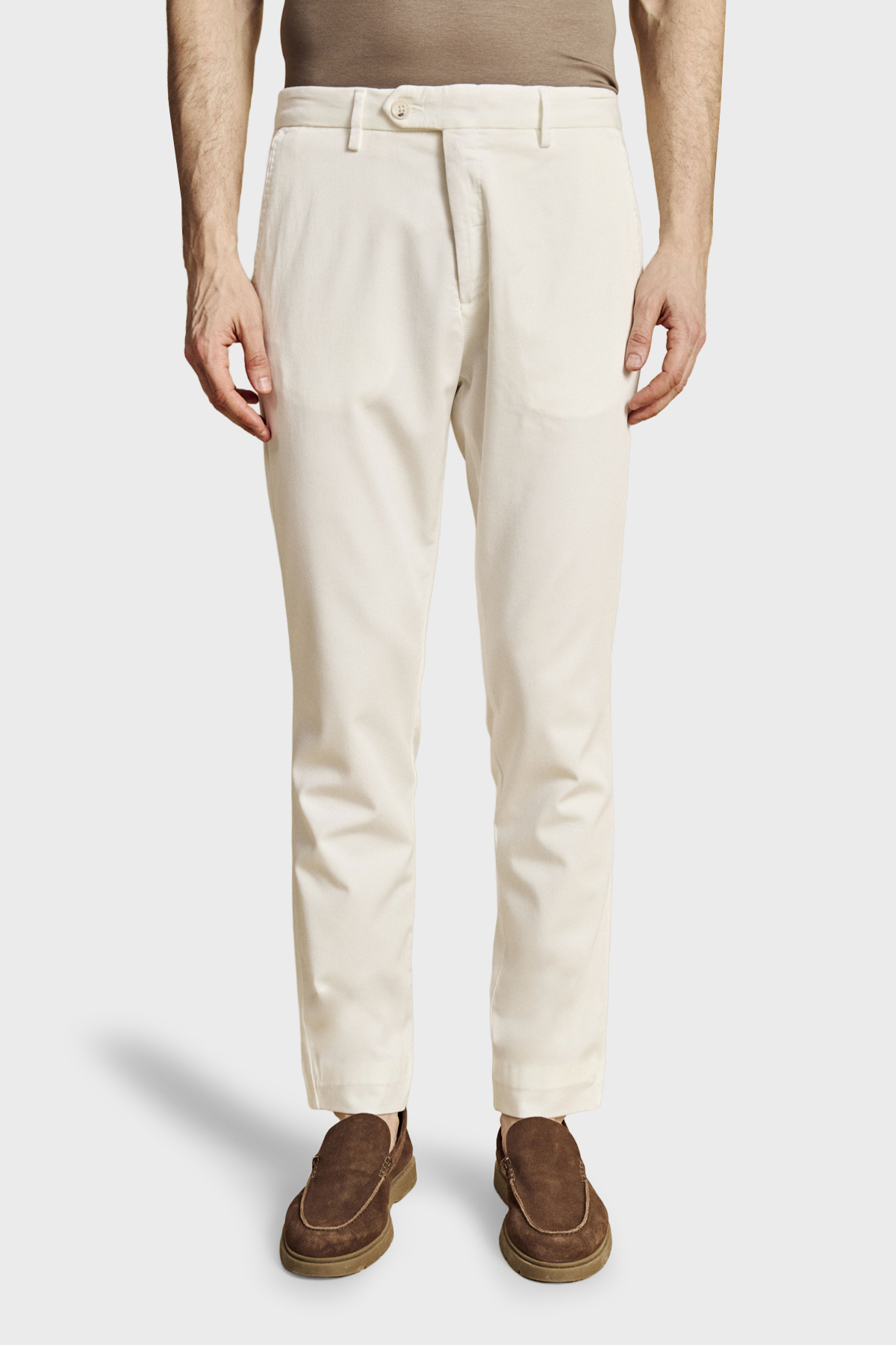 Brooks Brothers Normal Bel Daralan Paça Liyosel Chino Erkek Pantolon BBSS26MPT001101 KIRIK BEYAZ