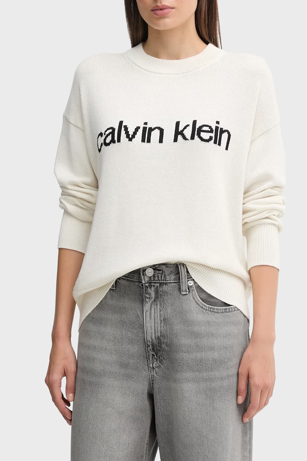 Calvin Klein % 100 Pamuk Regular Fit Bisiklet Yaka Logolu  LV047C311GYAS Kadın Kazak LV047C311G YAS BEYAZ