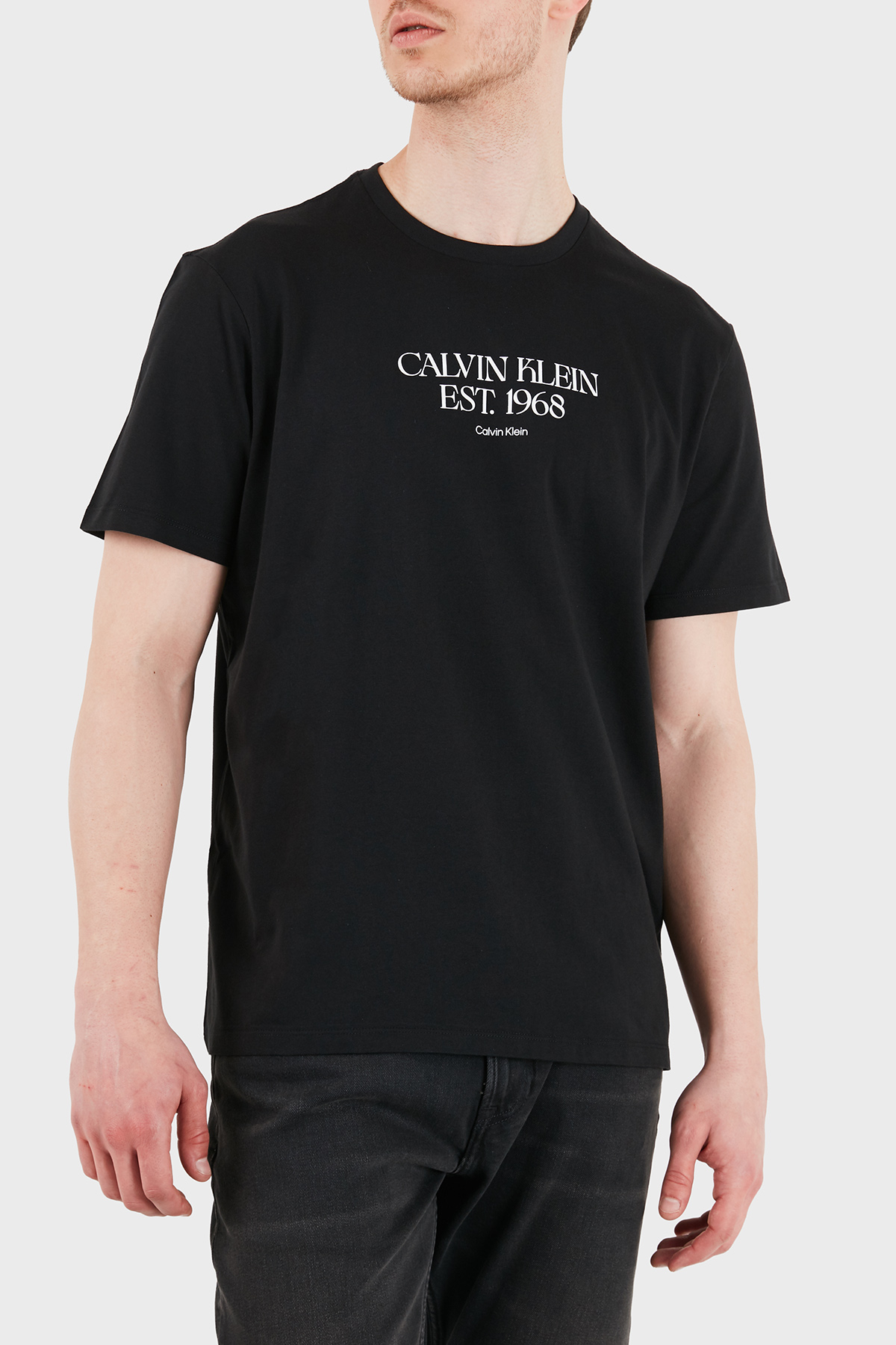 Calvin Klein % 100 Pamuk Regular Fit Bisiklet Yaka  LV14RF804GUB1 Erkek T Shirt LV14RF804G UB1 SİYAH