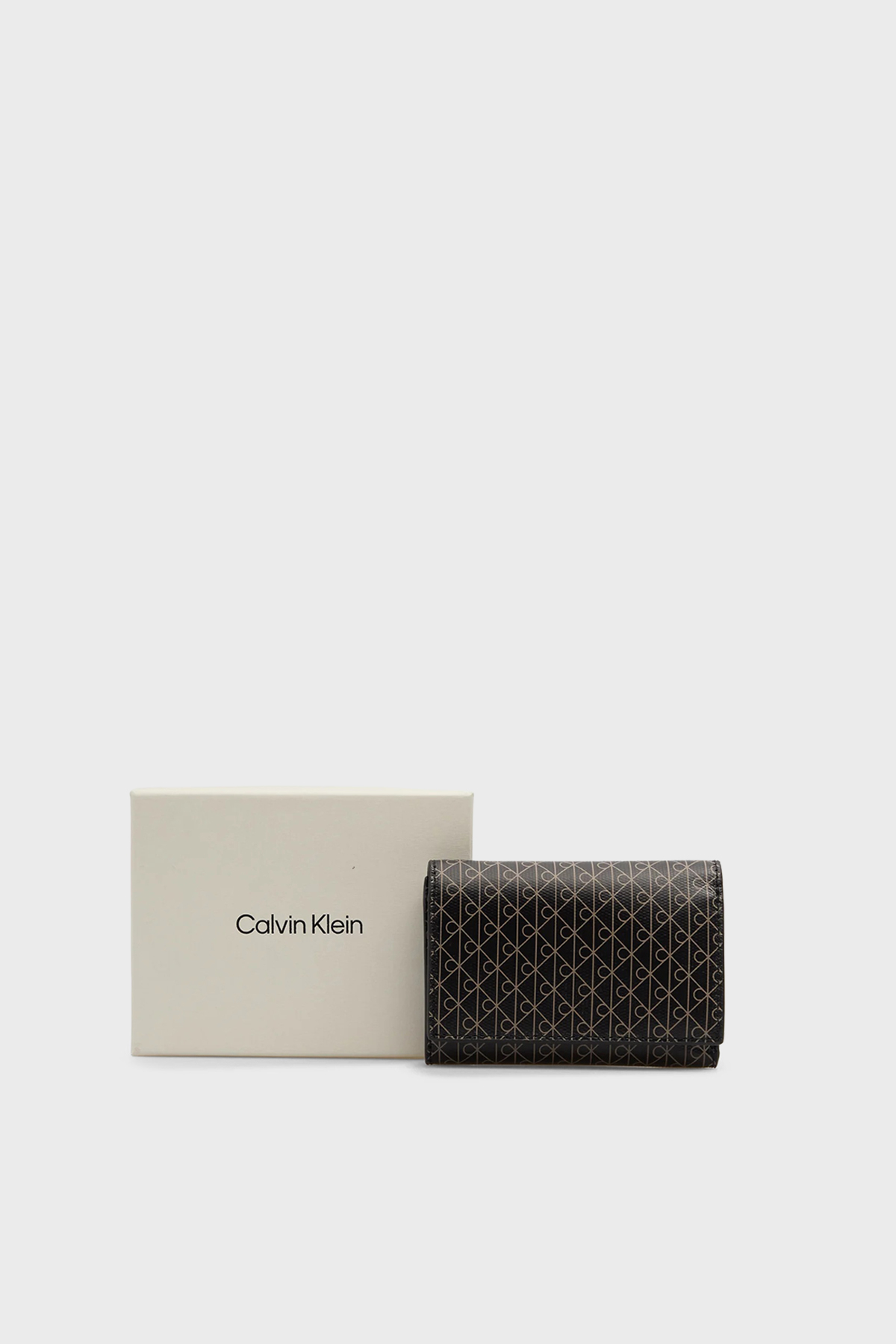Calvin Klein 4G Logolu  LV04F1118G2XA Kadın Cüzdan LV04F1118G 2XA SİYAH
