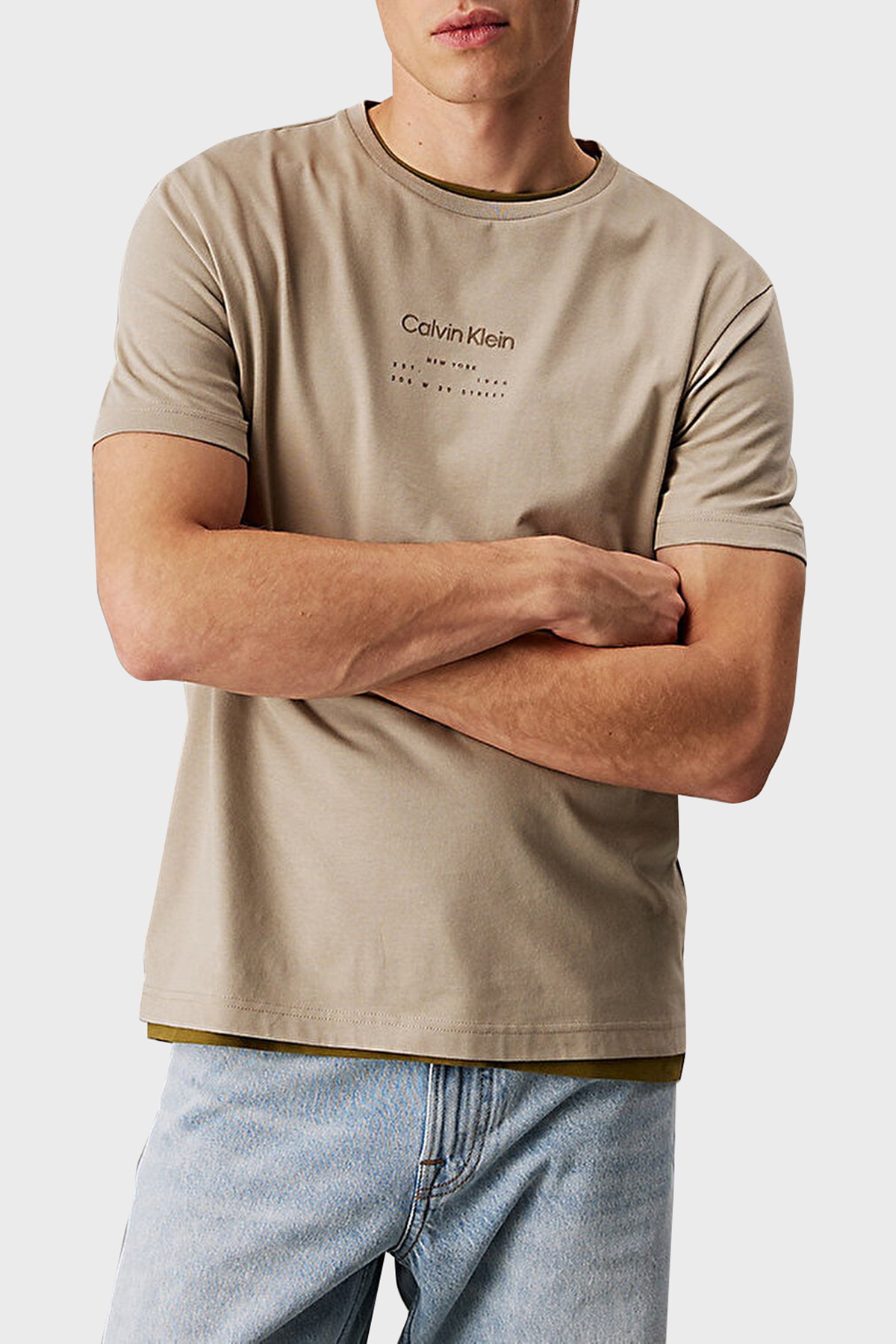 Calvin Klein Baskılı Pamuklu Regular Fit Bisiklet Yaka  K10K114172PAH Erkek T Shirt K10K114172 PAH BEJ