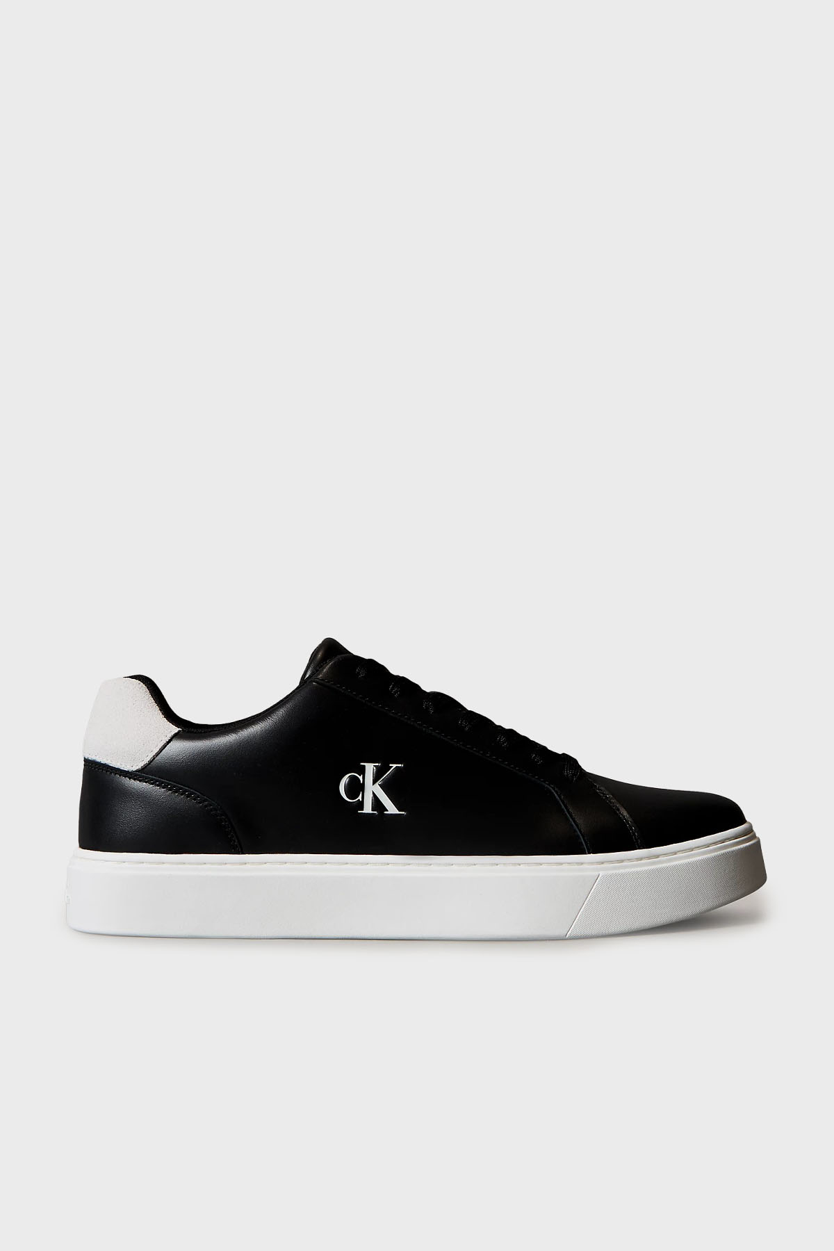 Calvin Klein Deri Logolu Sneaker  YM0YM014350GM Erkek Ayakkabı YM0YM01435 0GM SİYAH-BEYAZ