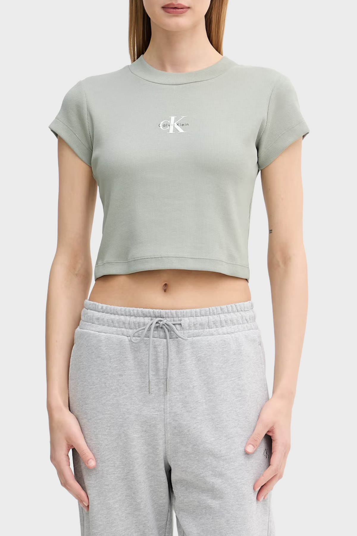 Calvin Klein Fitilli Pamuklu Slim Fit Bisiklet Yaka Crop  LV047AB802PEZ Kadın T Shirt LV047AB802 PEZ HAKİ