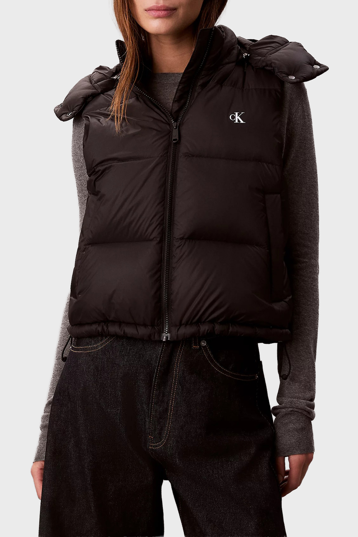 Calvin Klein Kapitoneli Boxy Fit Kapüşonlu Şişme  LV047D500GUB1 Kadın Yelek LV047D500G UB1 SİYAH
