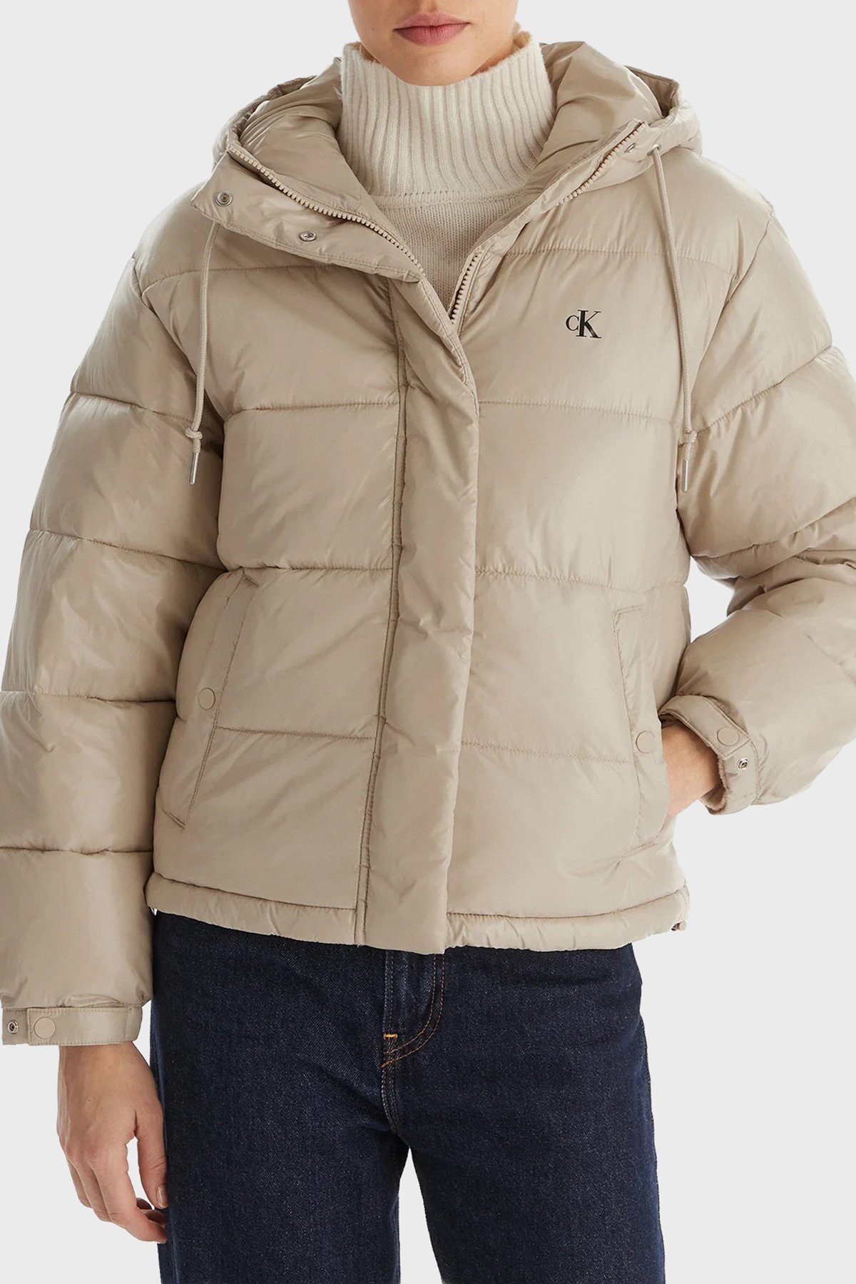 Calvin Klein Kapitoneli Loose Fit Kapüşonlu Parlak Şişme  LV047D505GNSU Kadın Mont LV047D505G NSU BEJ