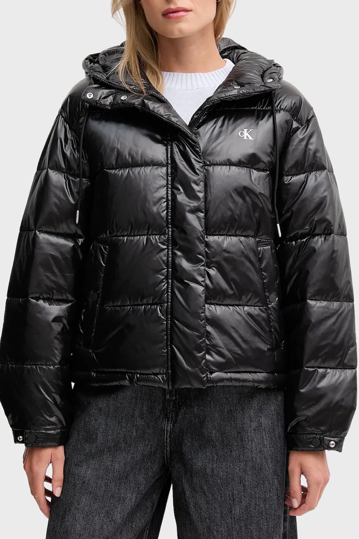 Calvin Klein Kapitoneli Loose Fit Kapüşonlu Parlak Şişme  LV047D505GUB1 Kadın Mont LV047D505G UB1 SİYAH
