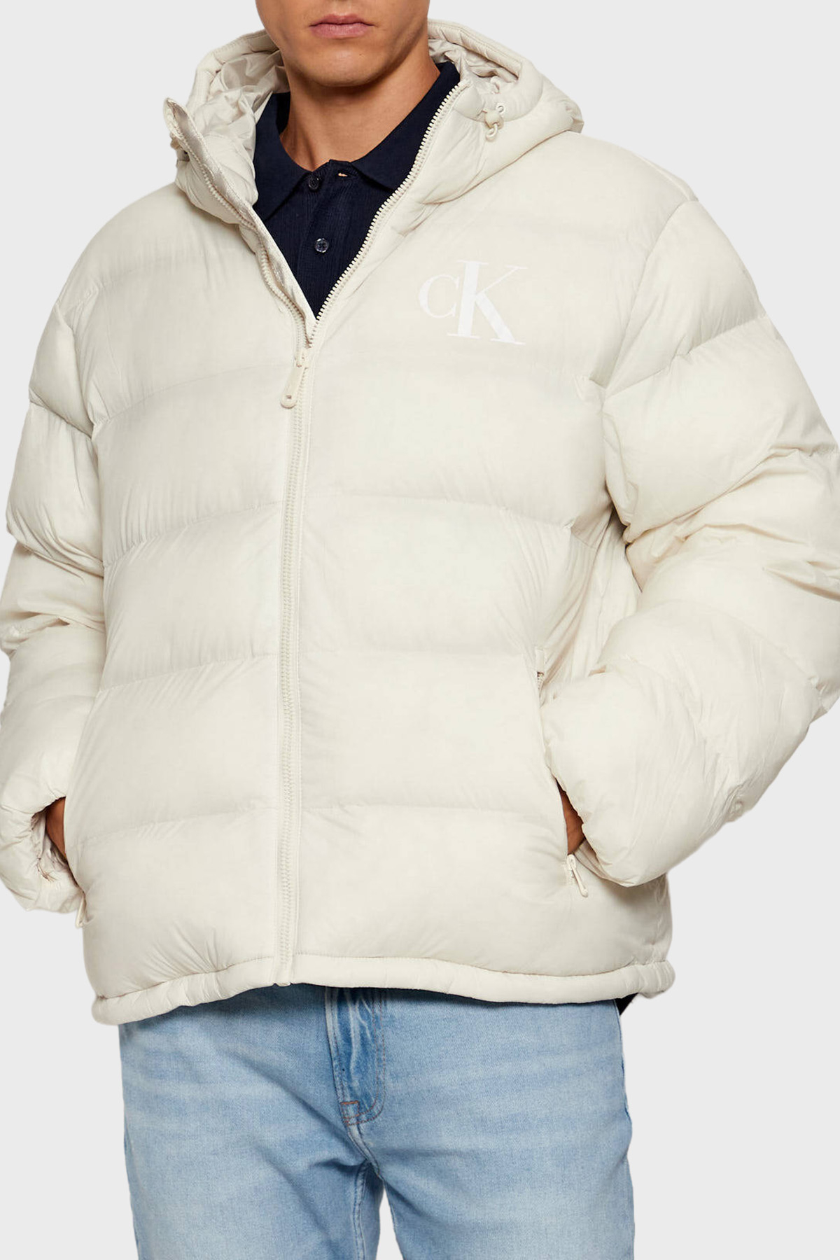 Calvin Klein Kapitoneli Regular Fit Kapüşonlu Yaka Şişme  LV04RD528G67U Erkek Mont LV04RD528G 67U BEYAZ