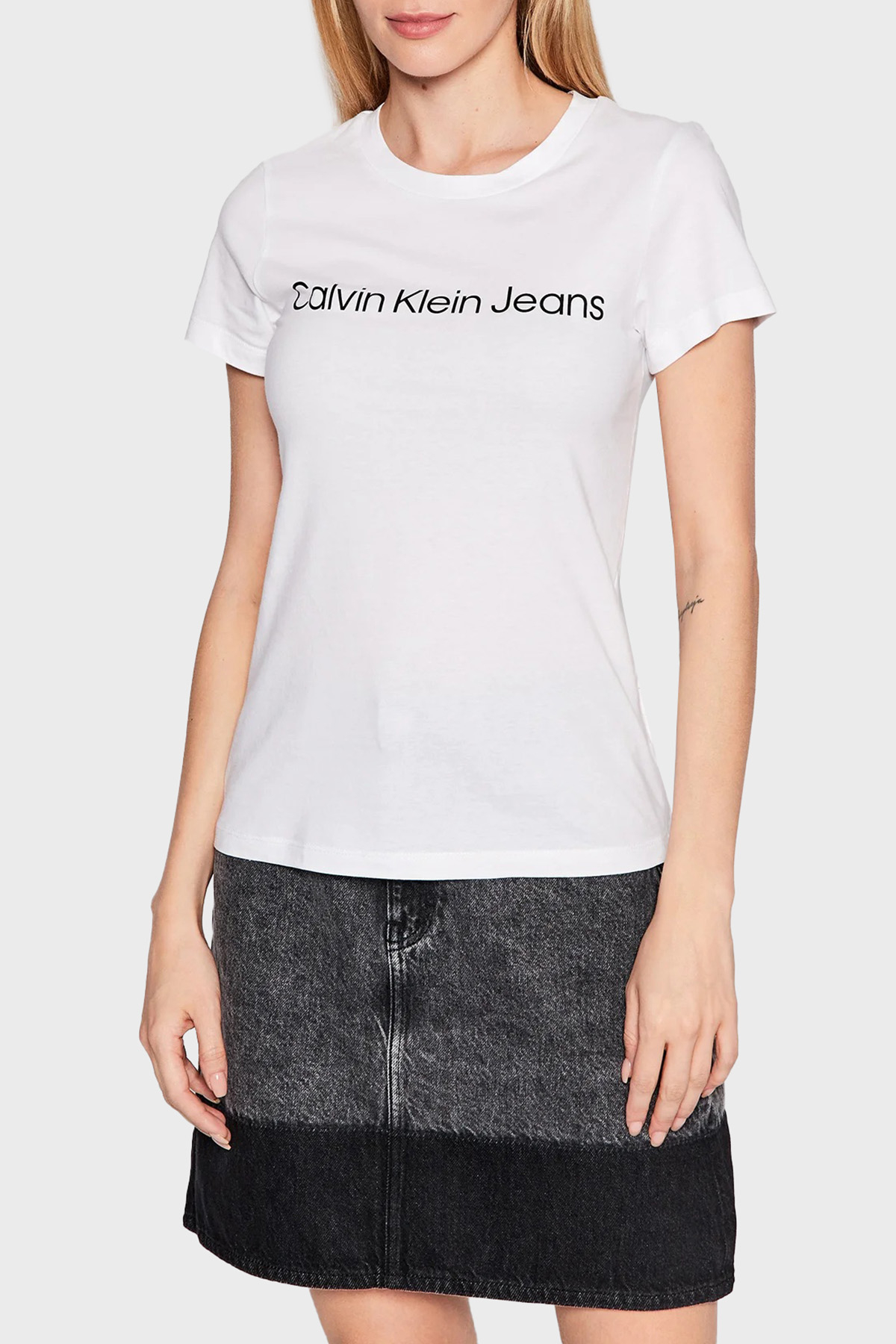 Calvin Klein Logolu % 100 Pamuk Slim Fit Bisiklet Yaka 2 Pack  J20J220161YAF Kadın T Shirt J20J220161 YAF BEYAZ-SİYAH