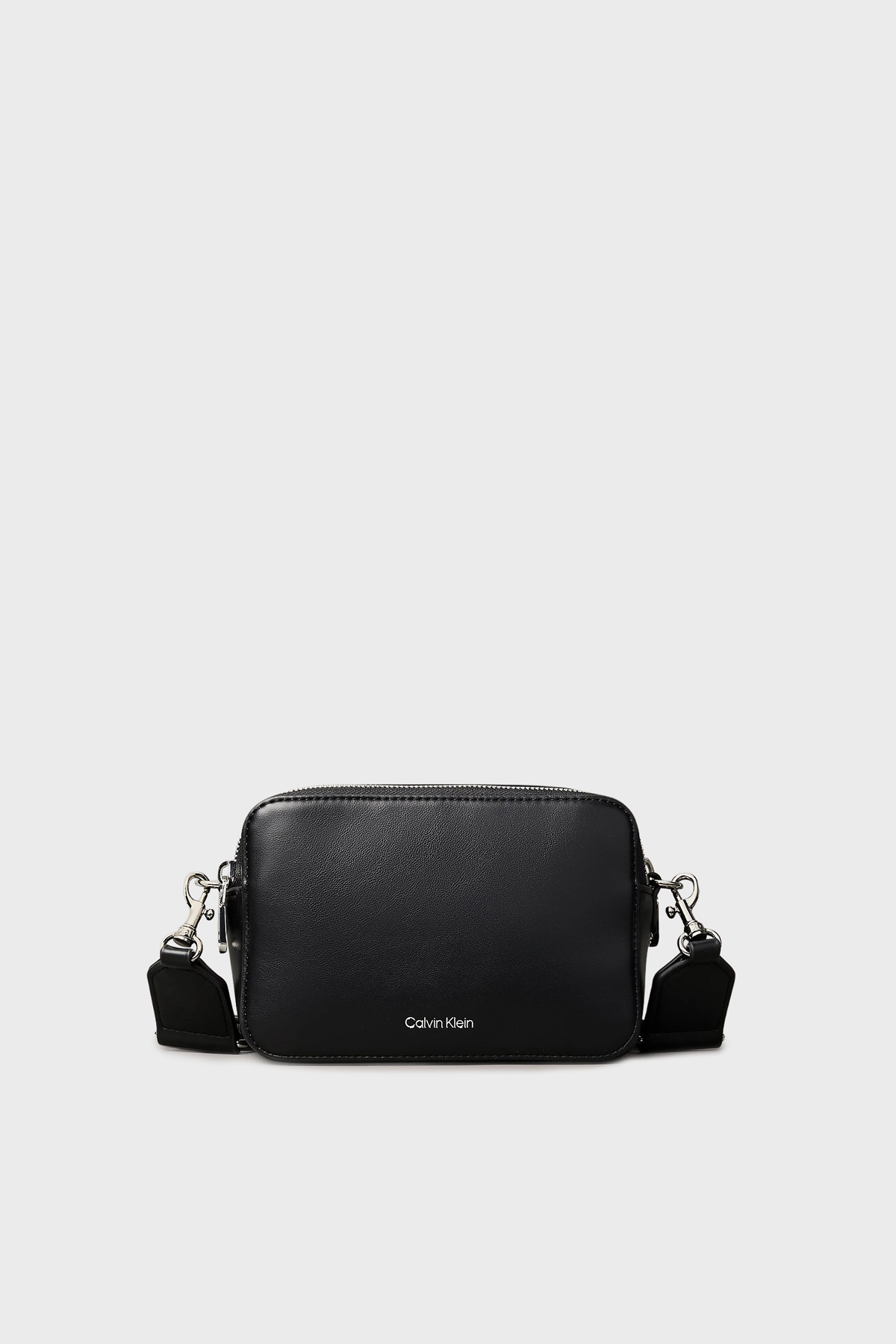 Calvin Klein Logolu Ayarlanabilir Askılı  LV04F3165G2QP Kadın Çanta LV04F3165G 2QP SİYAH