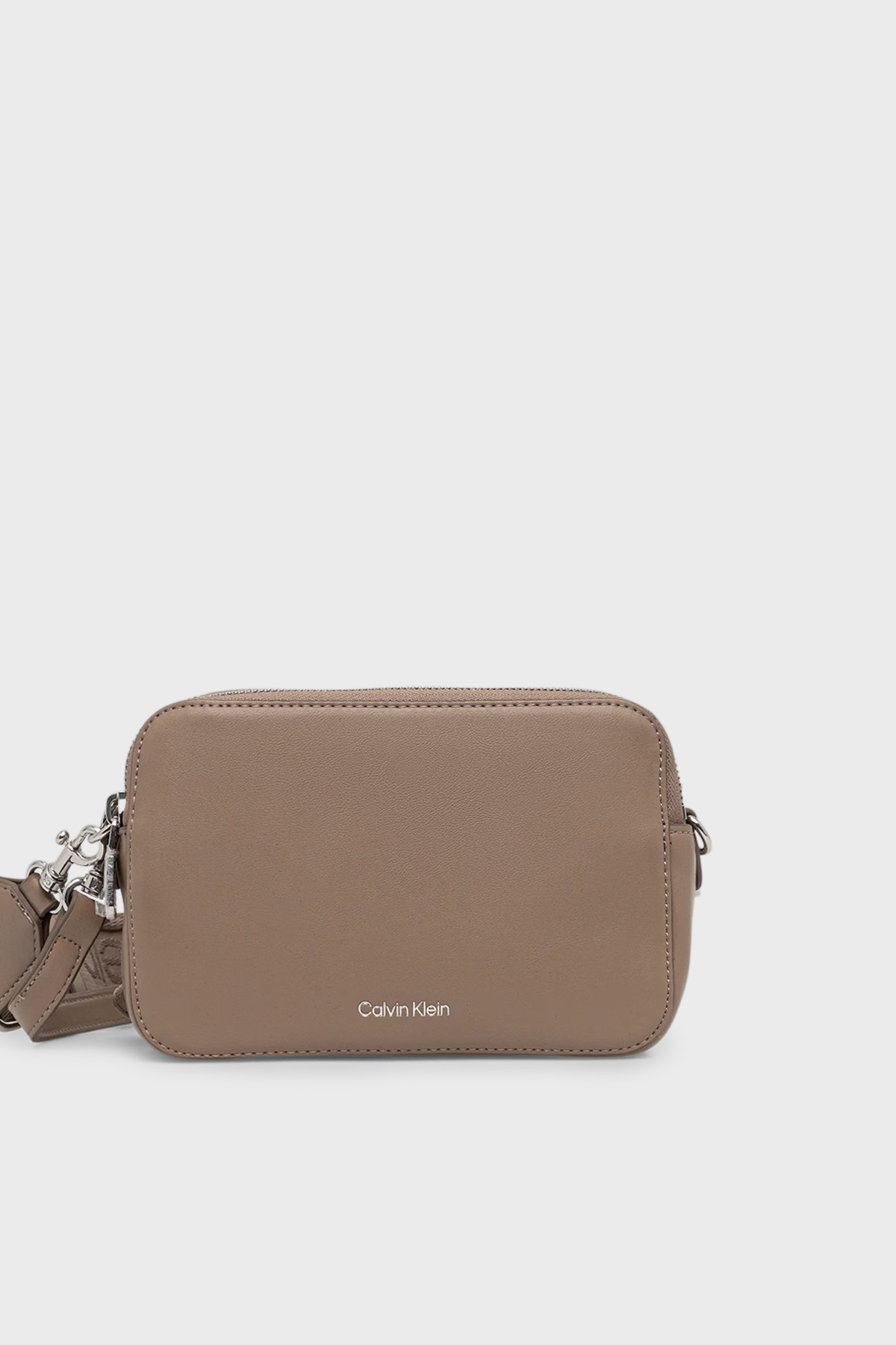 Calvin Klein Logolu Ayarlanabilir Askılı  LV04F3165GVFU Kadın Çanta LV04F3165G VFU TOPRAK