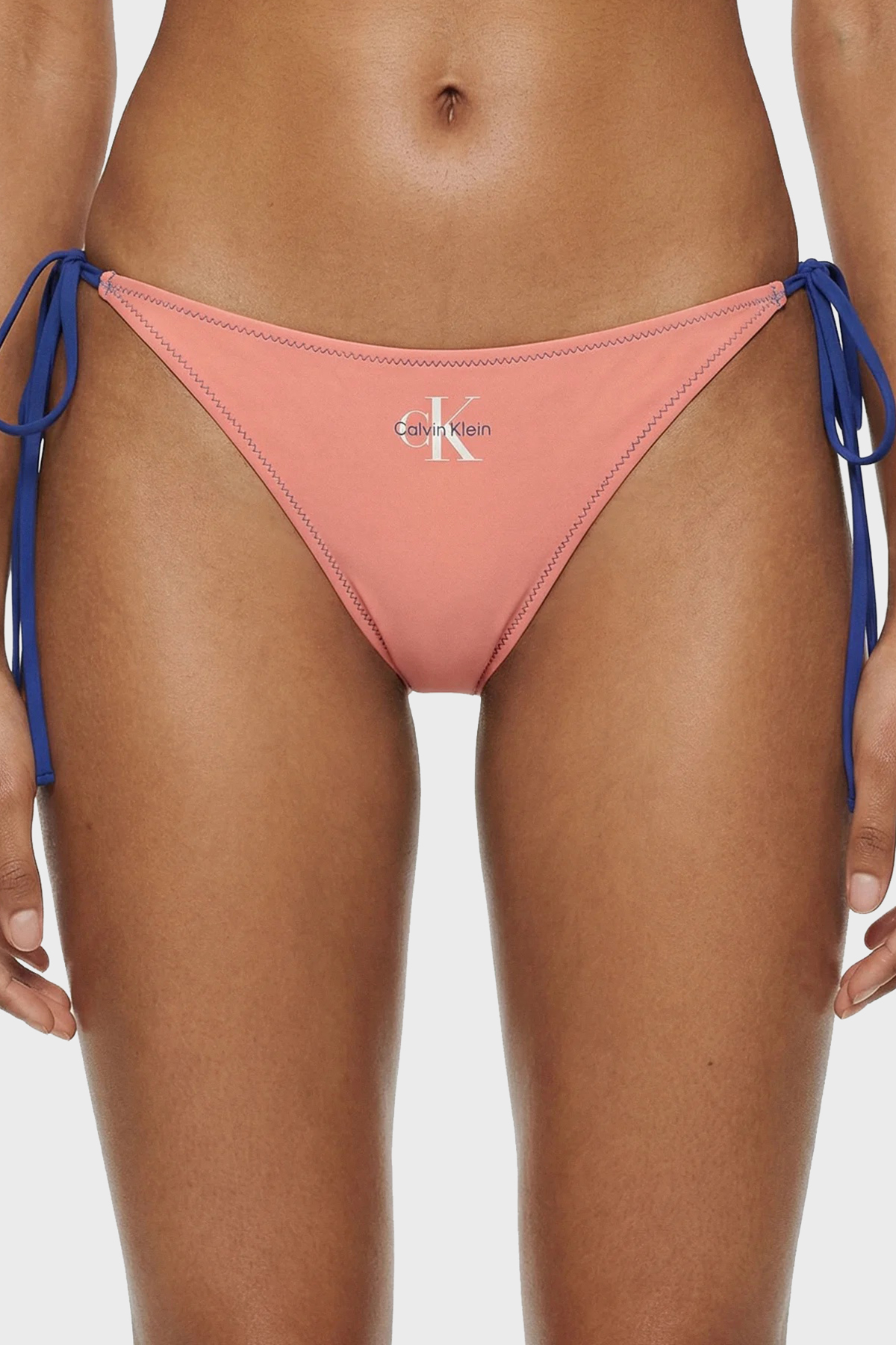 Calvin Klein Logolu Bağlama Detaylı  LV00Q61215TJ2 Kadın Bikini Altı LV00Q61215 TJ2 PUDRA