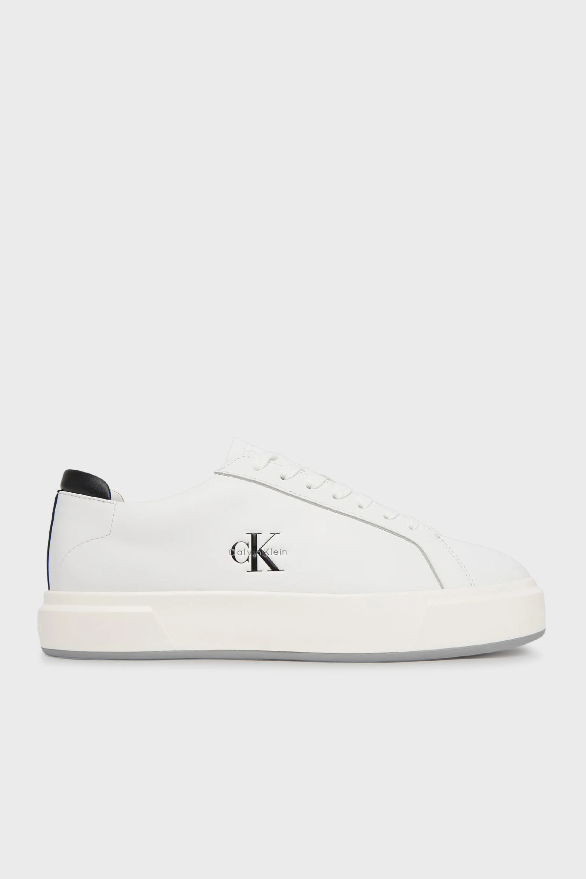 Calvin Klein Logolu Deri Sneaker  YM0YM0146001W Erkek Ayakkabı YM0YM01460 01W BEYAZ-SİYAH