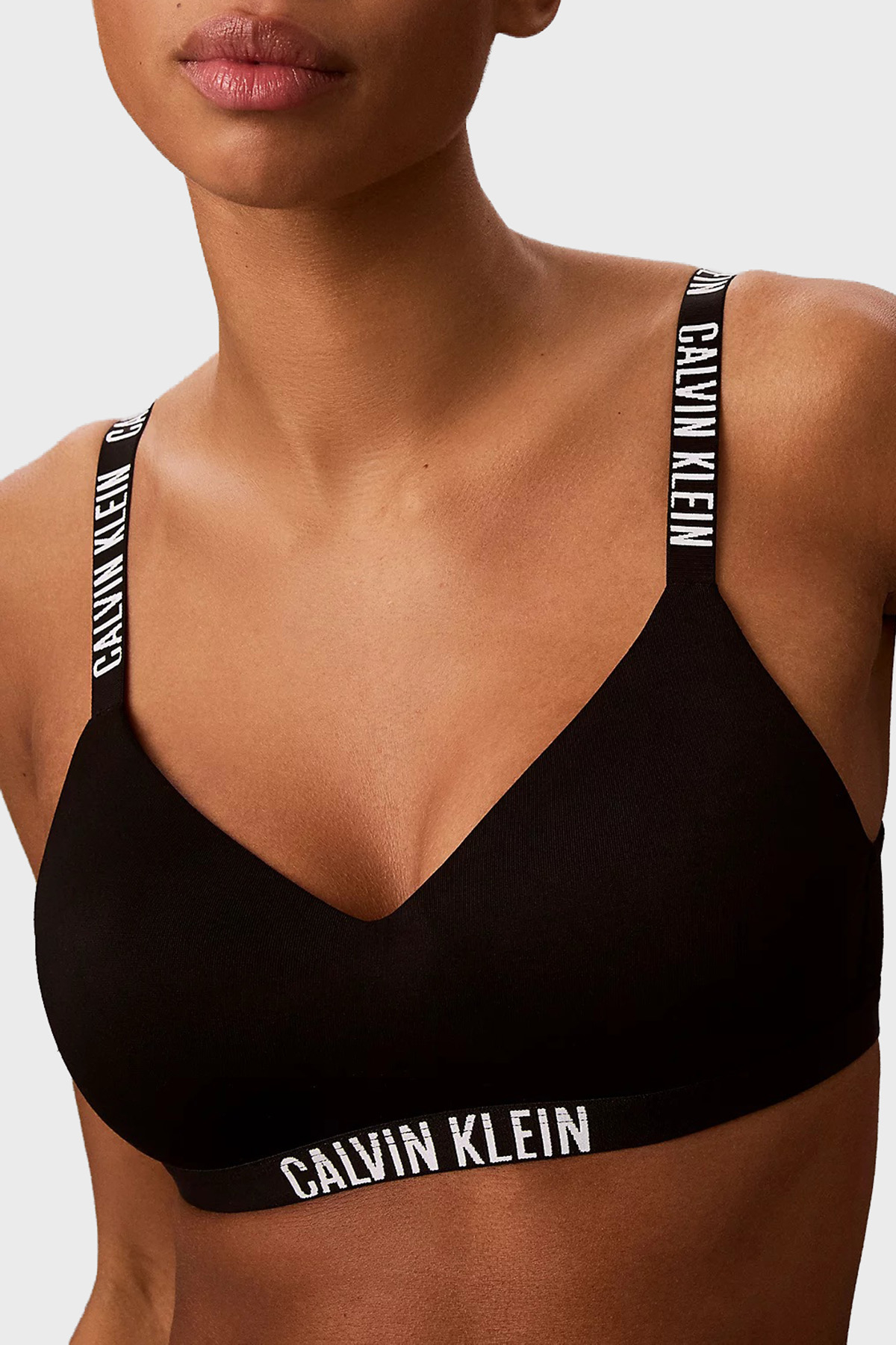 Calvin Klein Logolu Hafif Dolgulu  LV00QF8754UB1 Kadın Sütyen LV00QF8754 UB1 SİYAH
