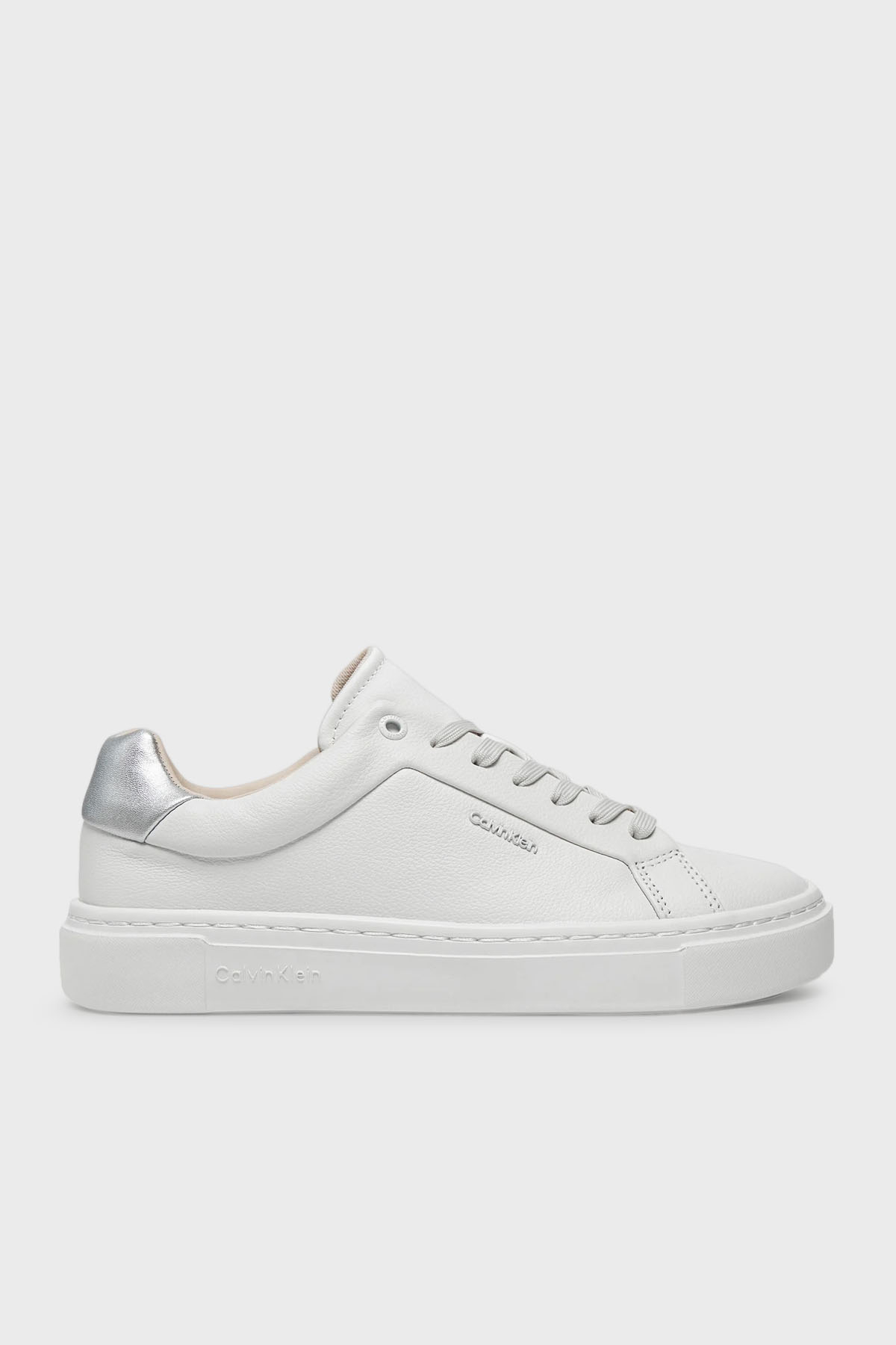 Calvin Klein Logolu Kalın Tabanlı Sneaker  HW0HW0228802V Kadın Ayakkabı HW0HW02288 02V BEYAZ-GÜMÜŞ