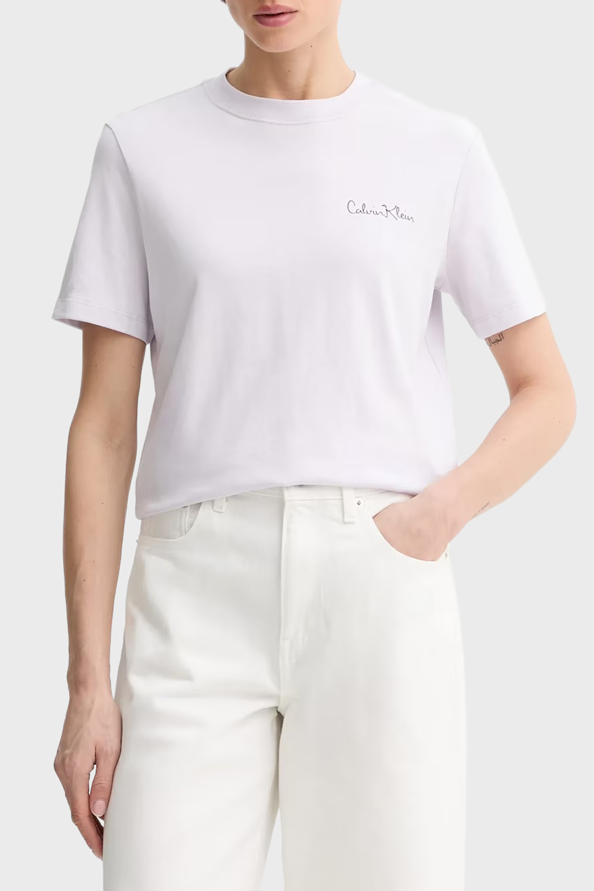 Calvin Klein Logolu Pamuklu Regular Fit Bisiklet Yaka  LV047E809G2IK Kadın T Shirt LV047E809G 2IK LİLA