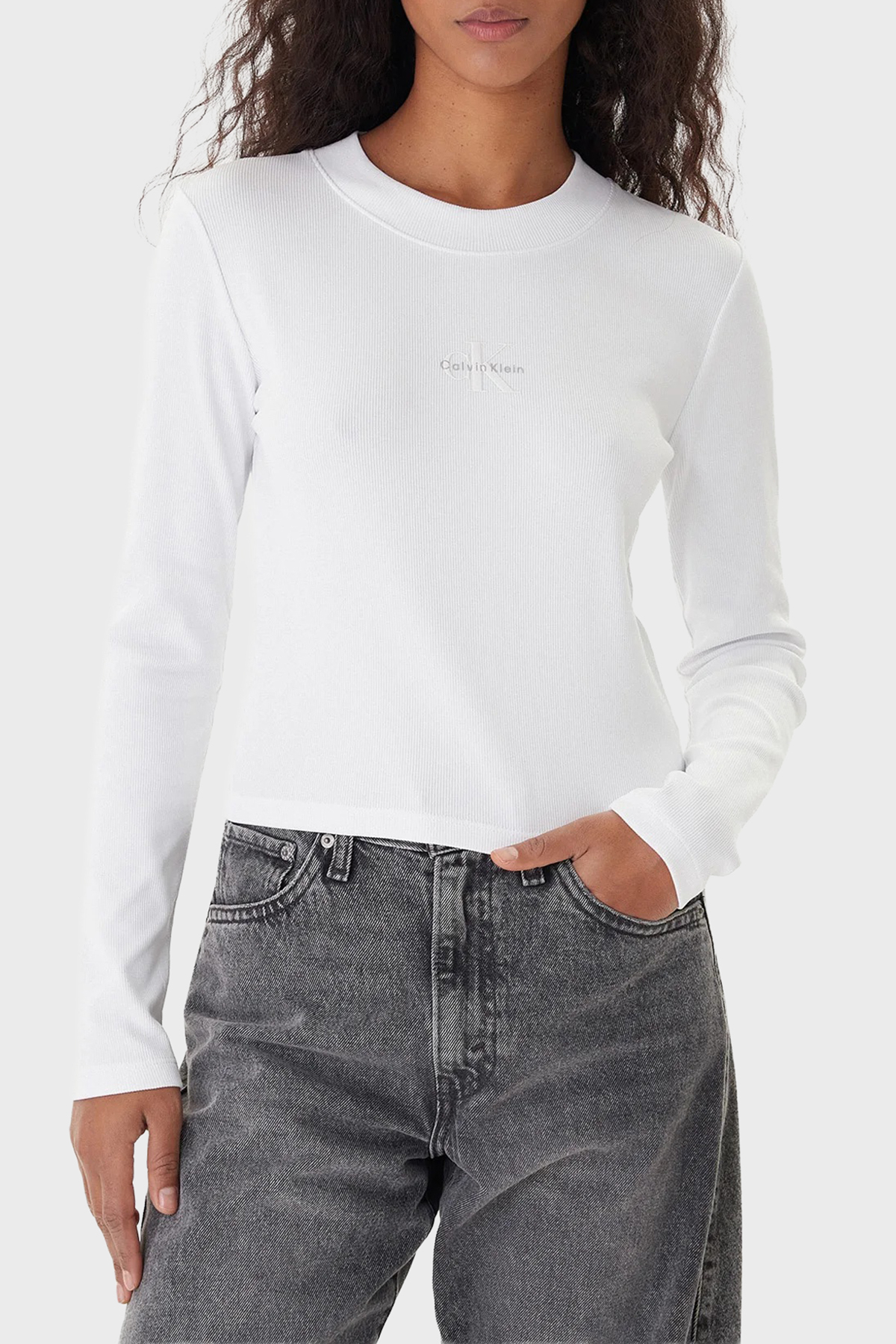 Calvin Klein Logolu Pamuklu Slim Fit Bisiklet Yaka Uzun Kollu  LV047A803GYAA Kadın T Shirt LV047A803G YAA BEYAZ