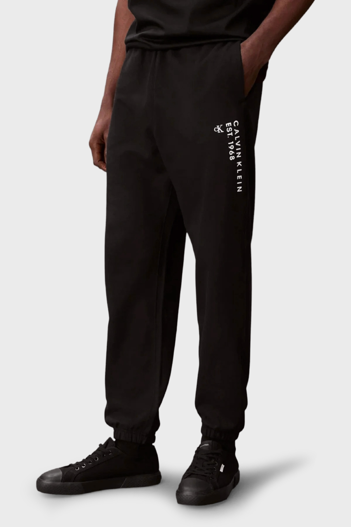 Calvin Klein Pamuk Karışımlı Havlu Kumaş Regular Fit  LV14RF248GUB1 Erkek Pantolon LV14RF248G UB1 SİYAH
