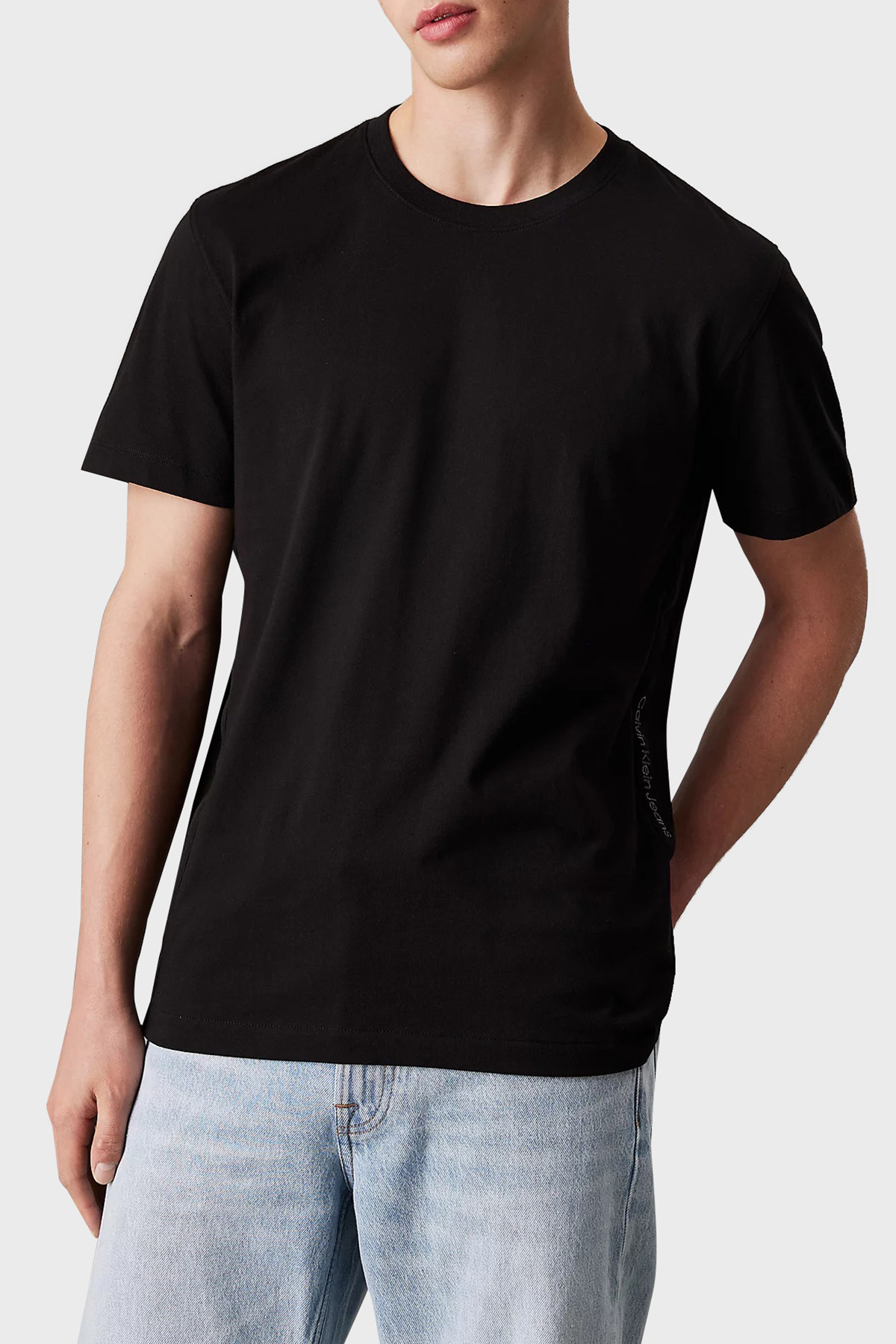 Calvin Klein Pamuklu Regular Fit Bisiklet Yaka  J30J326159BEH Erkek T Shirt J30J326159 BEH SİYAH