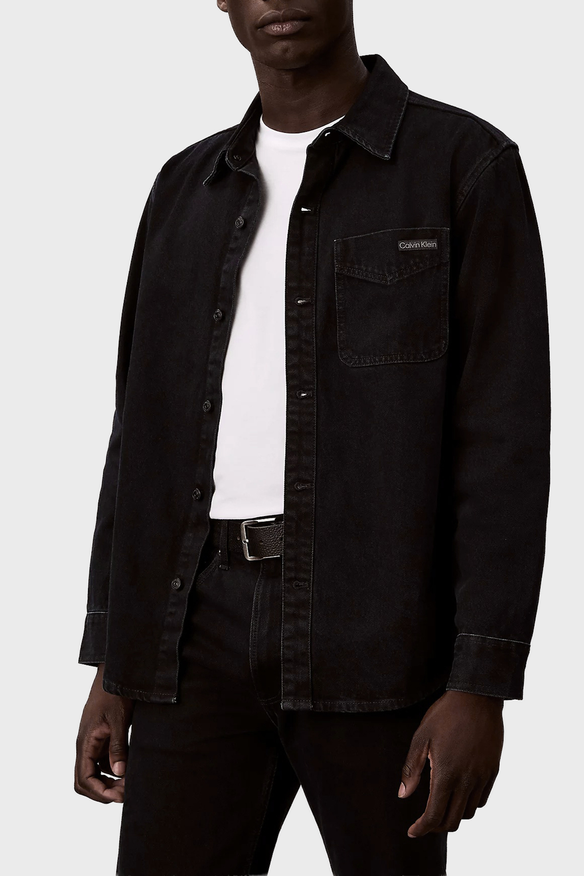 Calvin Klein Pamuklu Regular Fit Cepli Kot  LV04RE714GEF7 Erkek Gömlek LV04RE714G EF7 LACİVERT