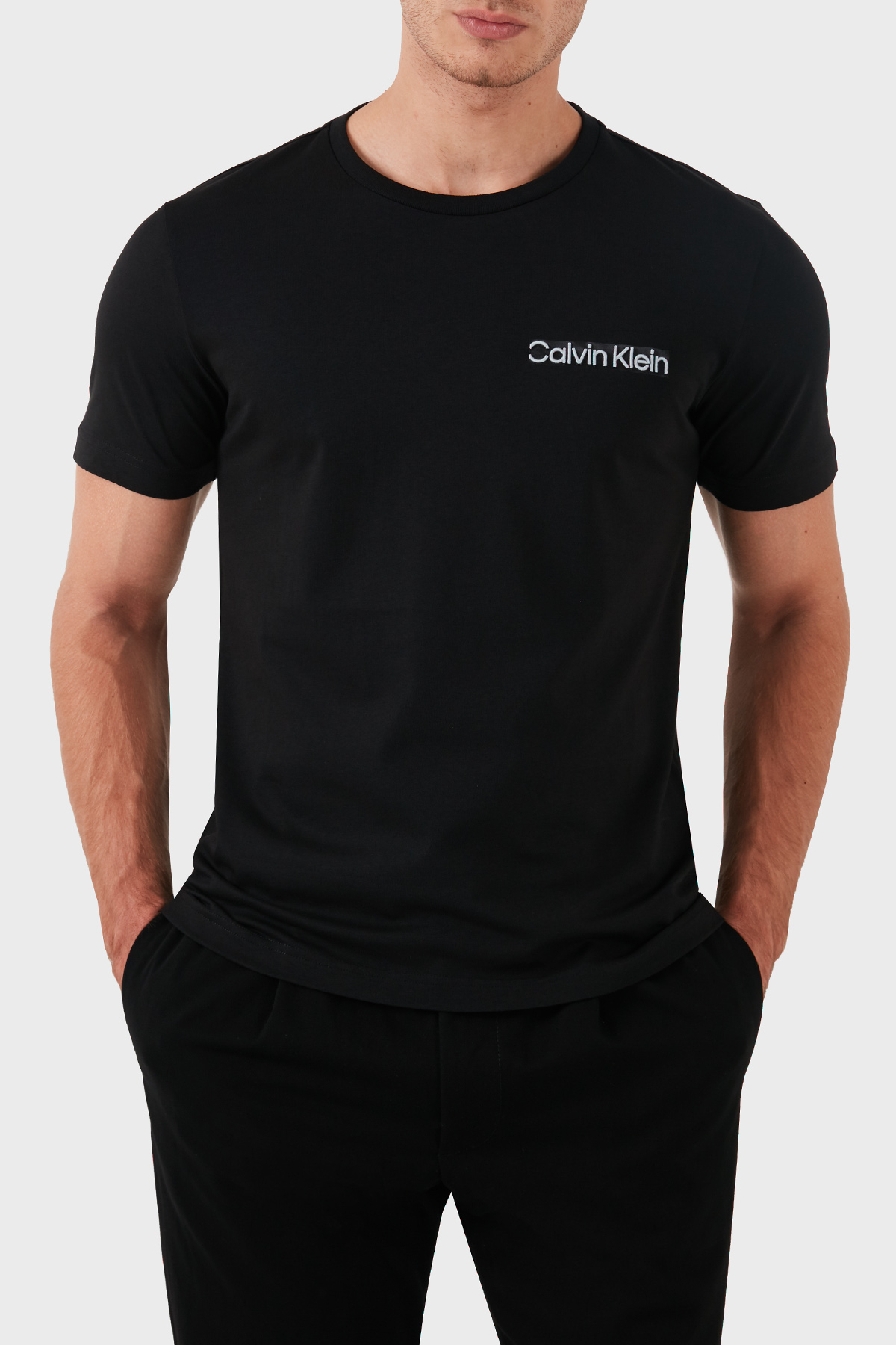 Calvin Klein Pamuklu Regular Fit  K10K113111BEH Erkek T Shirt K10K113111 BEH SİYAH